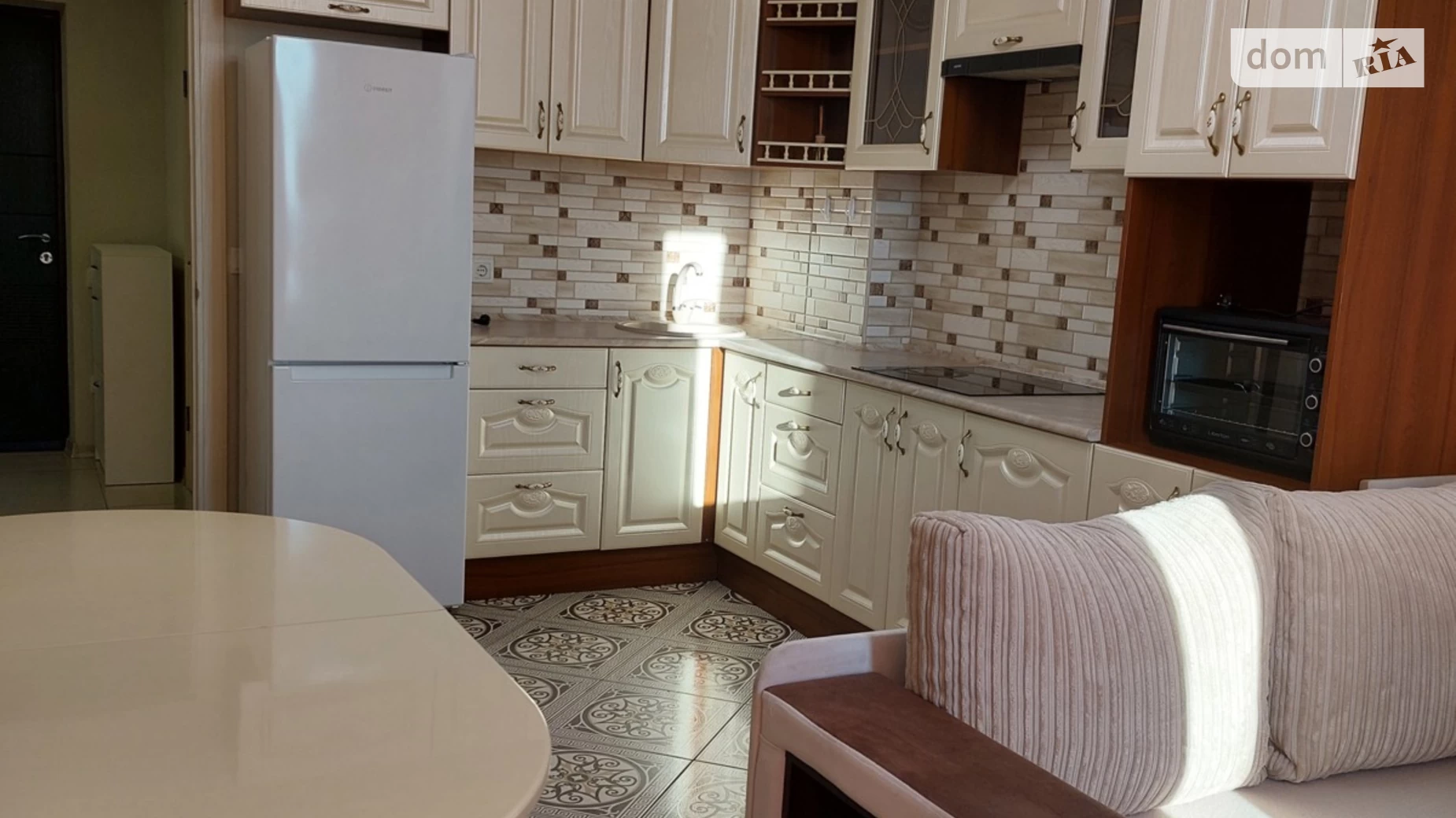 Продається 1-кімнатна квартира 43 кв. м у Лиманці, просп. Полковника Гуляєва(Небесної Сотні), 111 - фото 2