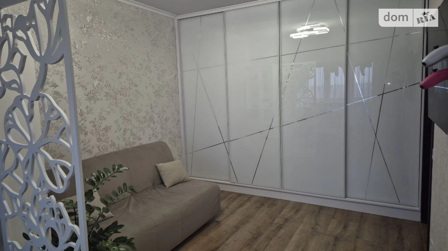 Продается 2-комнатная квартира 52.6 кв. м в Белой Церкви, ул. Лазаретная - фото 2