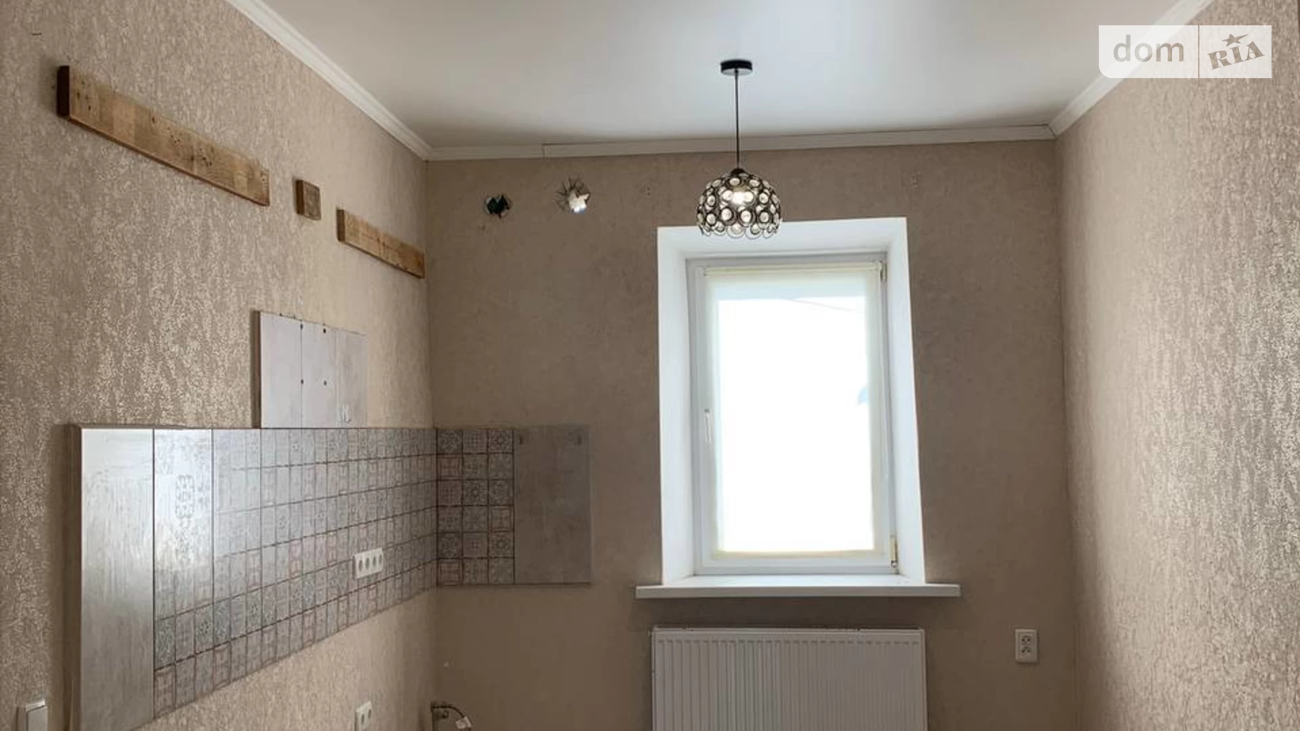 Продається одноповерховий будинок 70 кв. м з бесідкою, цена: 41900 $ - фото 2