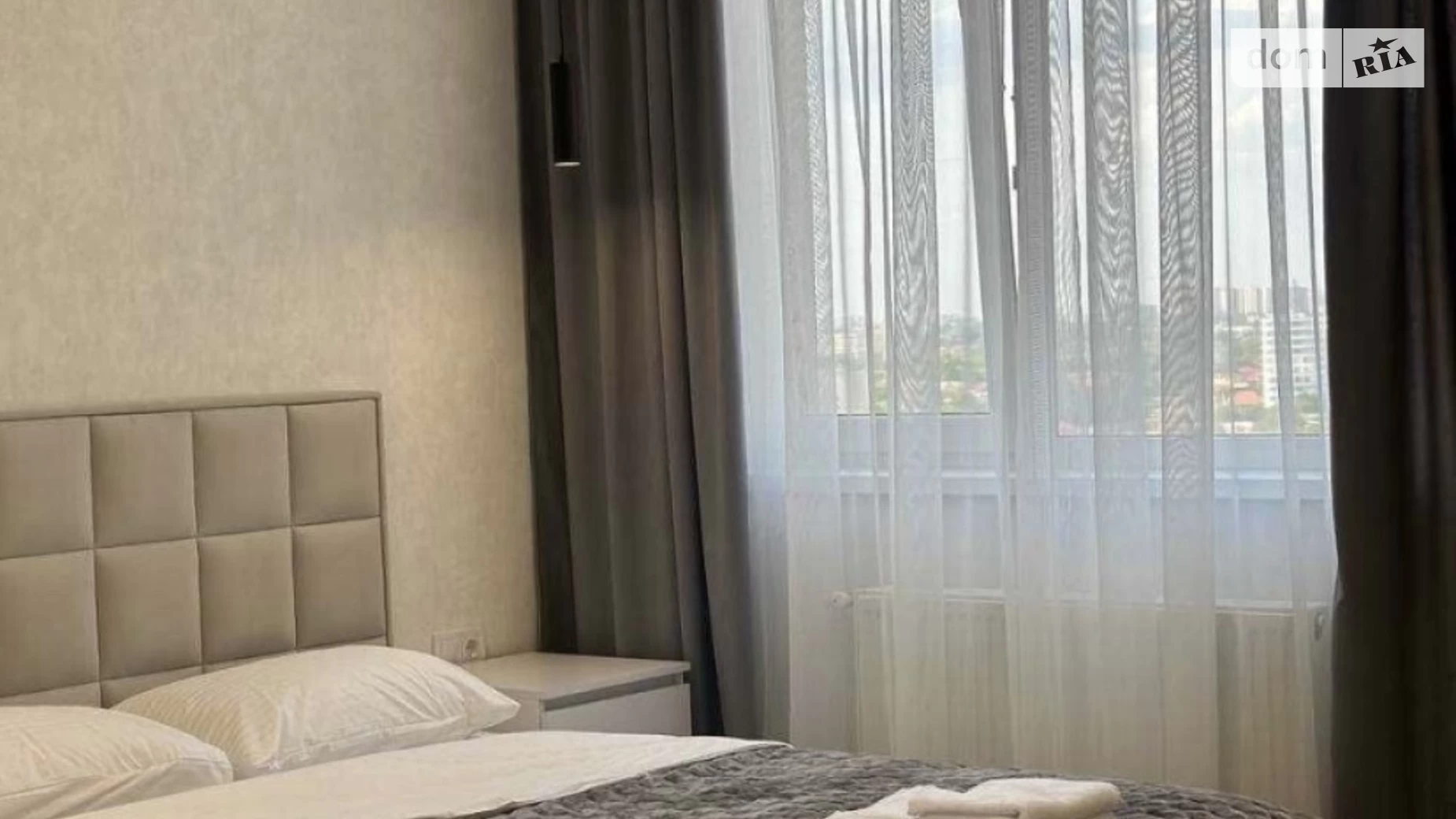 Продается 1-комнатная квартира 42 кв. м в Одессе, Фонтанская дор., 122 - фото 4