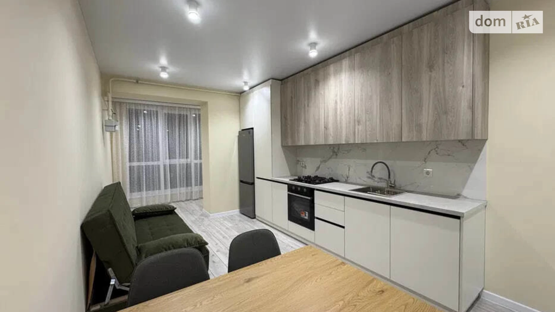 Продается 1-комнатная квартира 49 кв. м в, цена: 66000 $ - фото 2