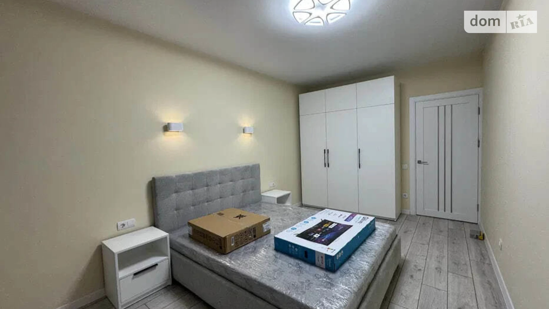 Продается 1-комнатная квартира 49 кв. м в, цена: 66000 $ - фото 5