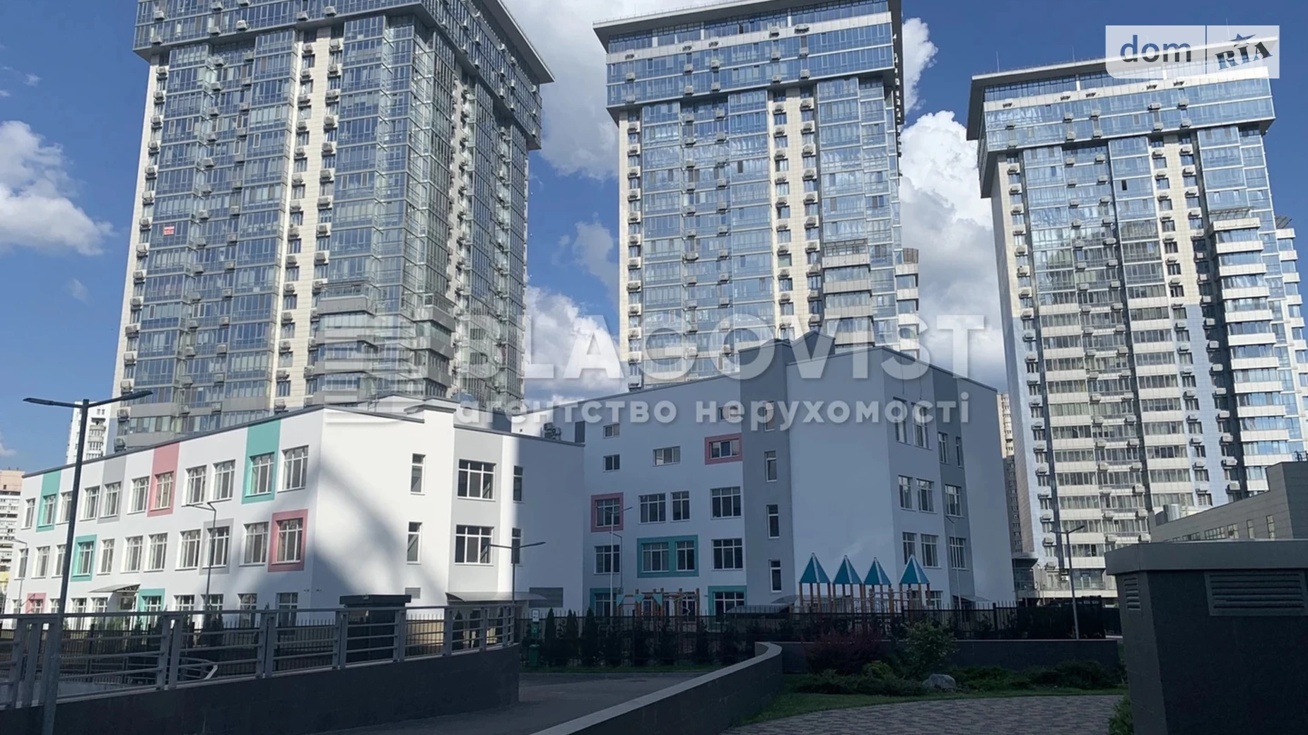 Продається 1-кімнатна квартира 65 кв. м у Києві, вул. Трускавецька, 10Д - фото 2