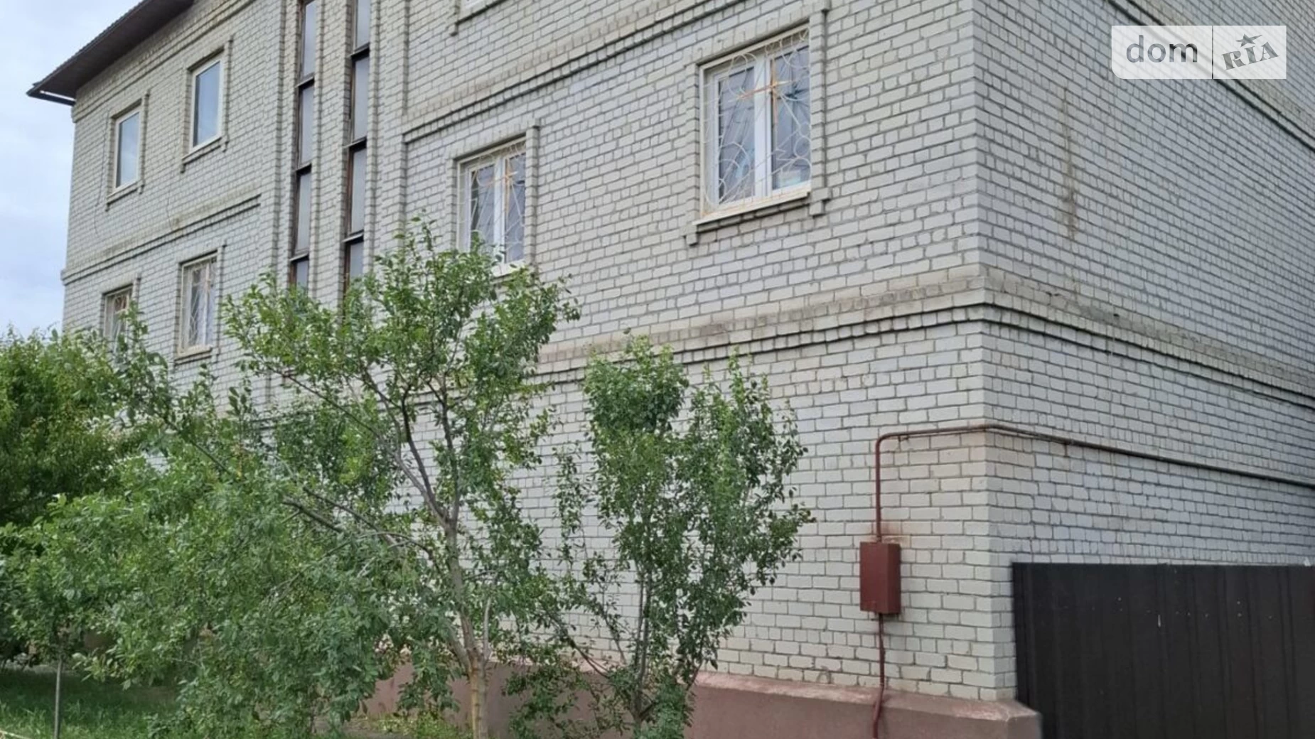 Продается дом на 3 этажа 424 кв. м с балконом, цена: 250000 $ - фото 2