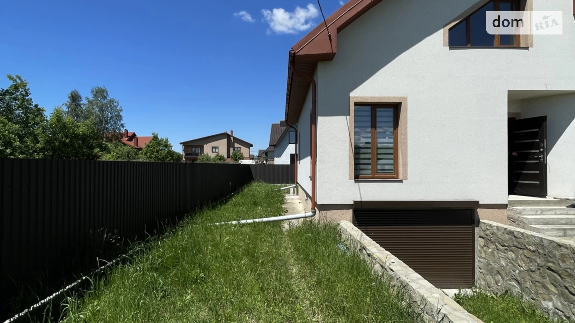 Продается дом на 2 этажа 180 кв. м с беседкой, цена: 120000 $ - фото 2