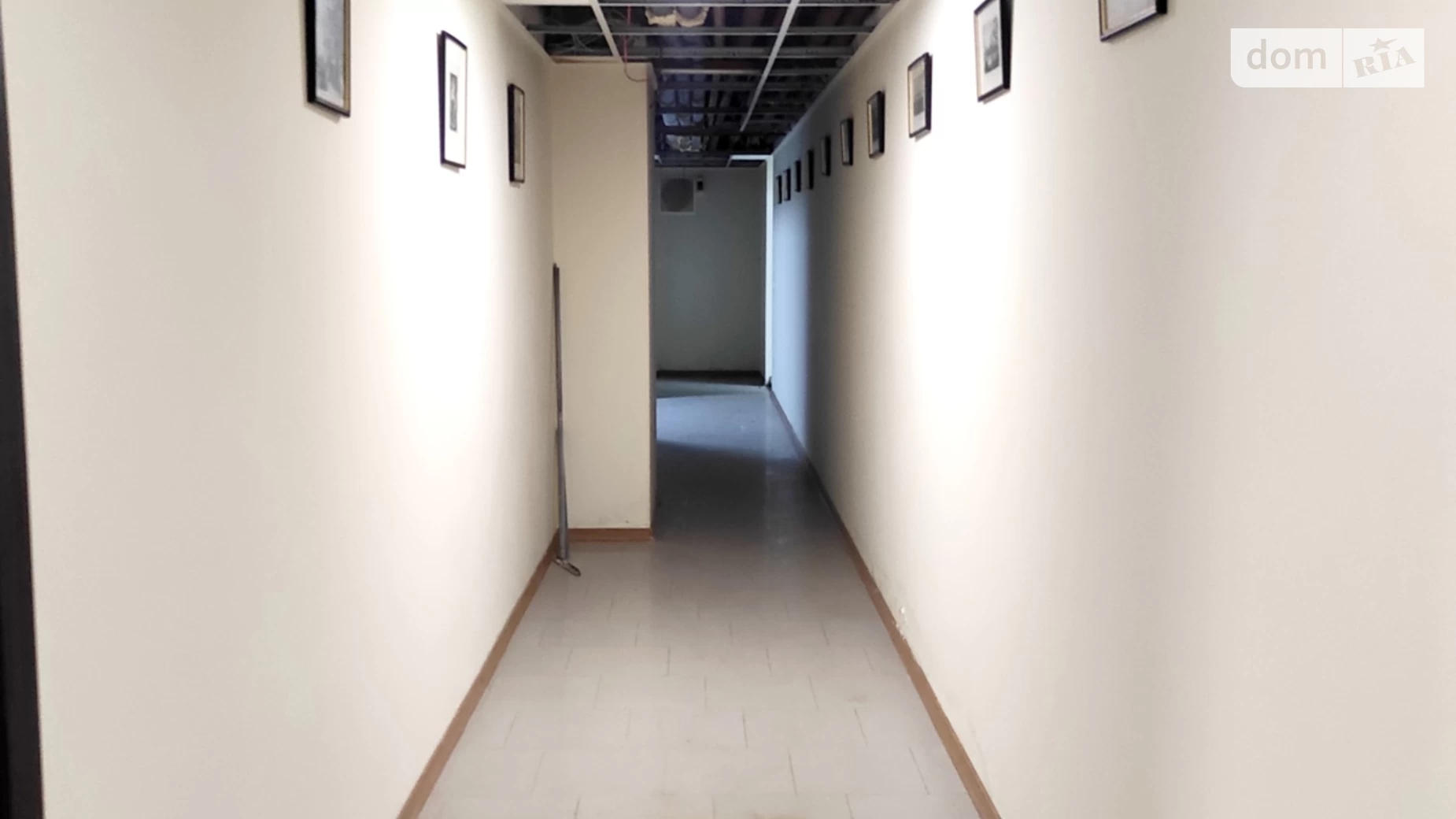 Продается офис 411.8 кв. м в бизнес-центре, цена: 360000 $ - фото 3