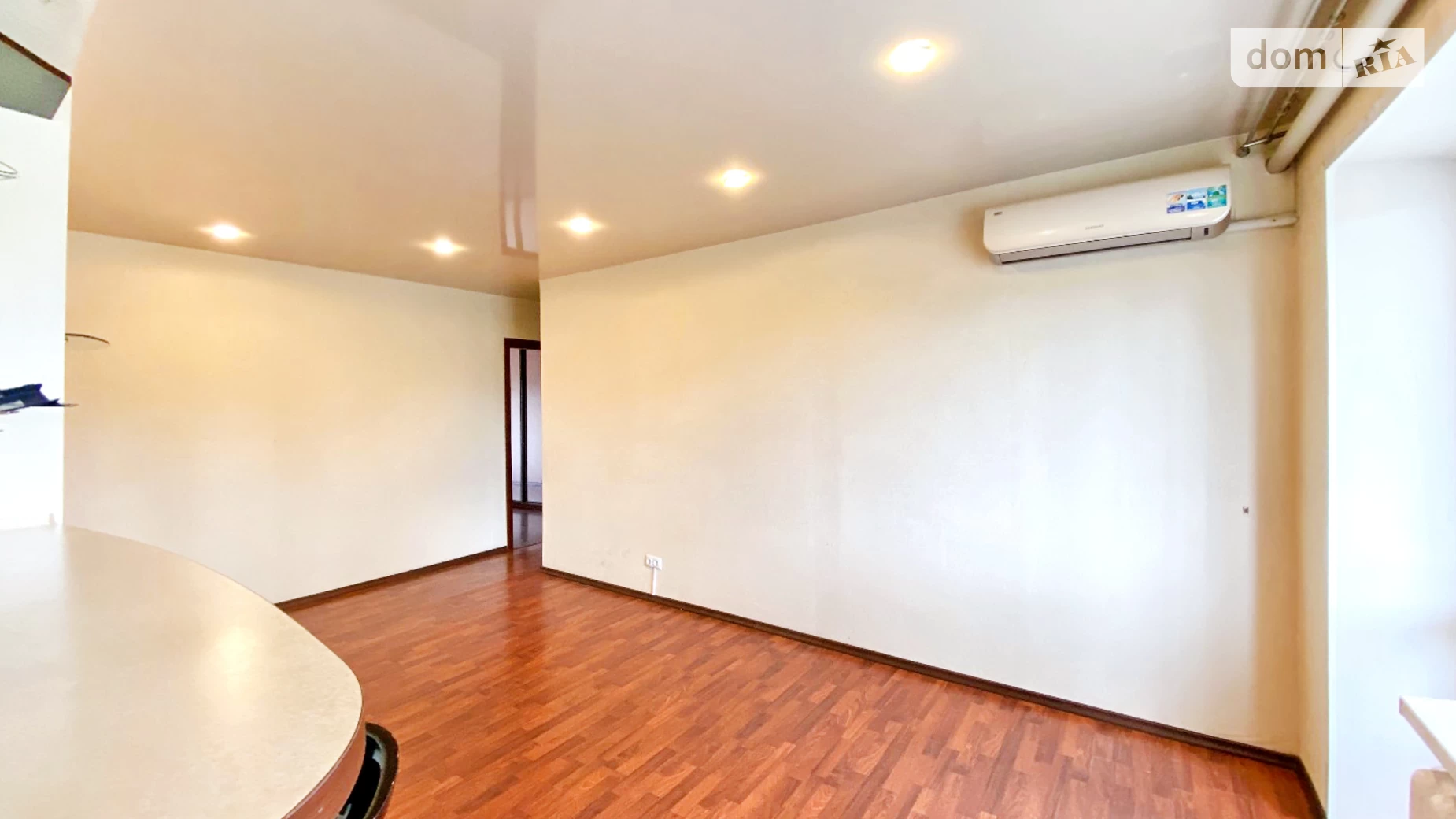 Продается 3-комнатная квартира 55 кв. м в Днепре, просп. Слобожанский - фото 3