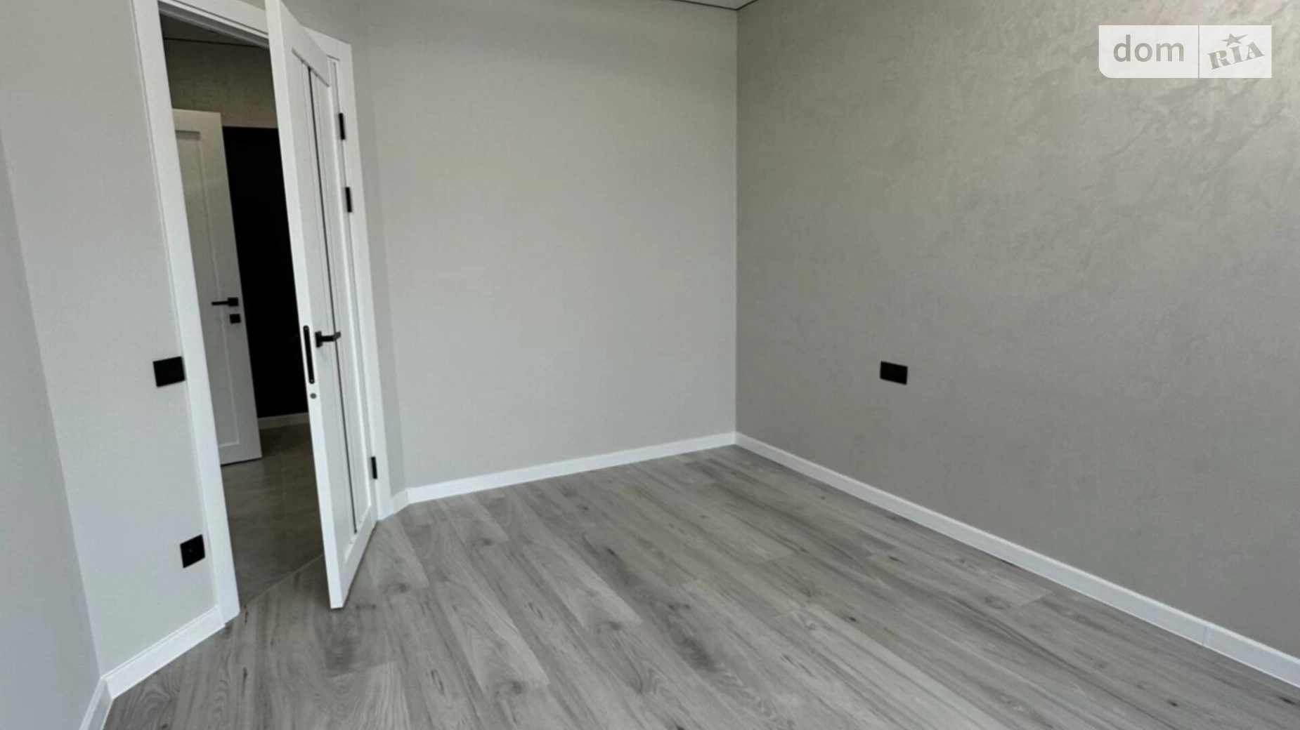 Продается 1-комнатная квартира 33.4 кв. м в Ивано-Франковске, ул. Флотская, 10Б - фото 5