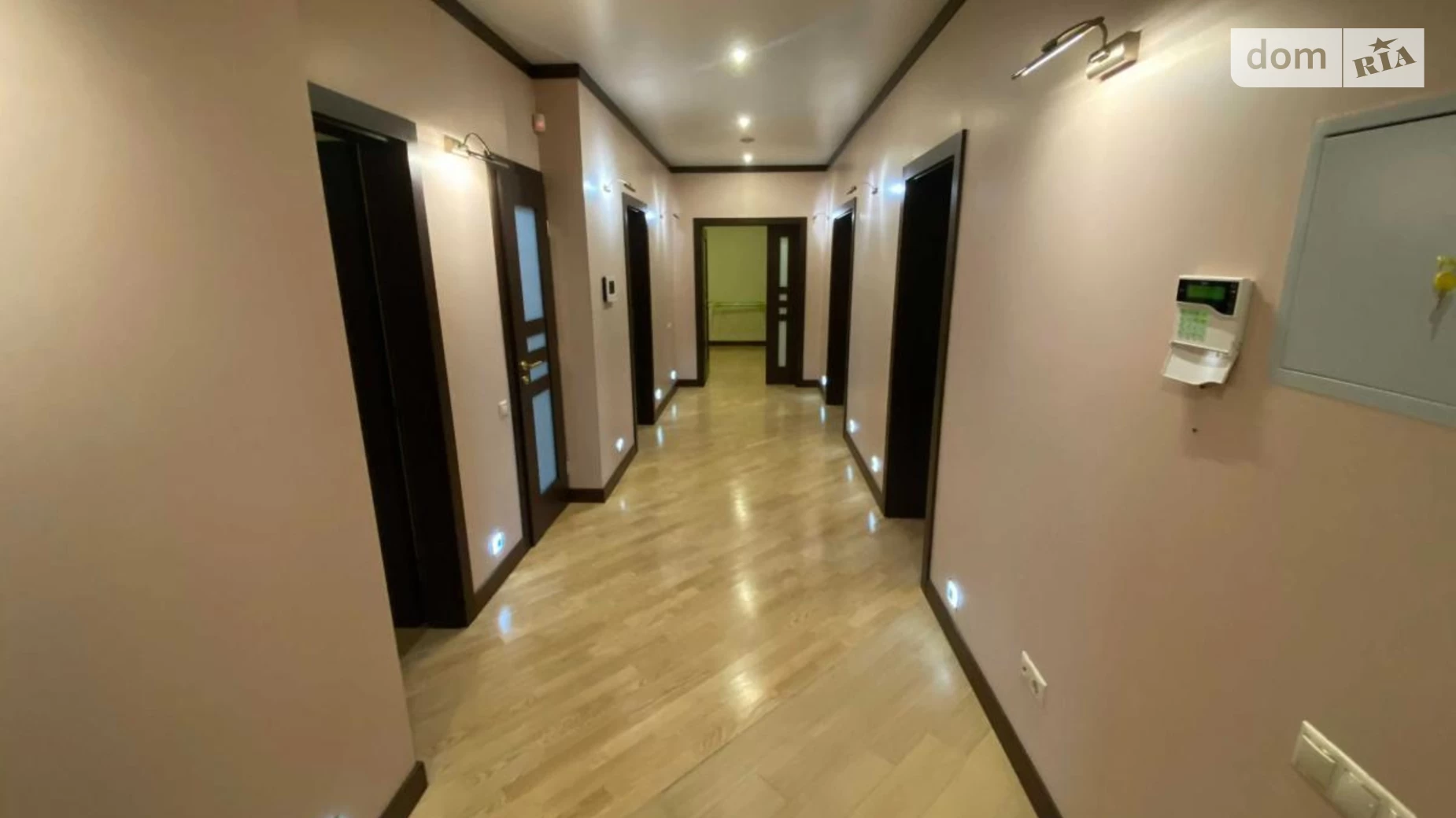 Продается 4-комнатная квартира 143 кв. м в Львове, цена: 290000 $ - фото 3