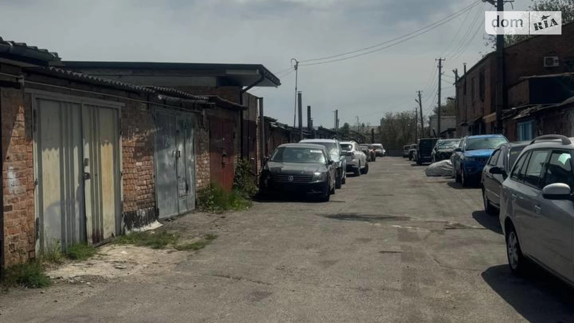 Продается место в гаражном кооперативе под легковое авто на 22 кв. м, цена: 4500 $ - фото 2