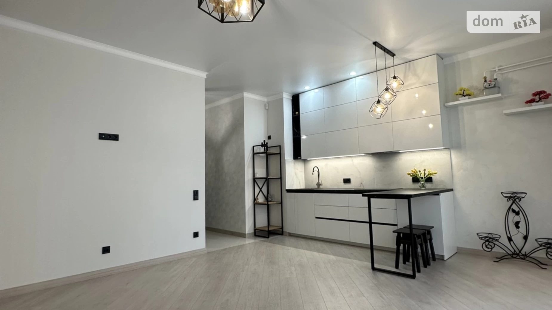 Продається 1-кімнатна квартира 40 кв. м у Одесі, Фонтанська дор., 71Г - фото 3