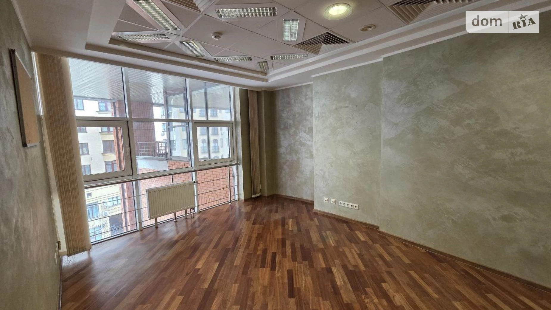 Сдается в аренду офис 800 кв. м в бизнес-центре, цена: 10600 $ - фото 2