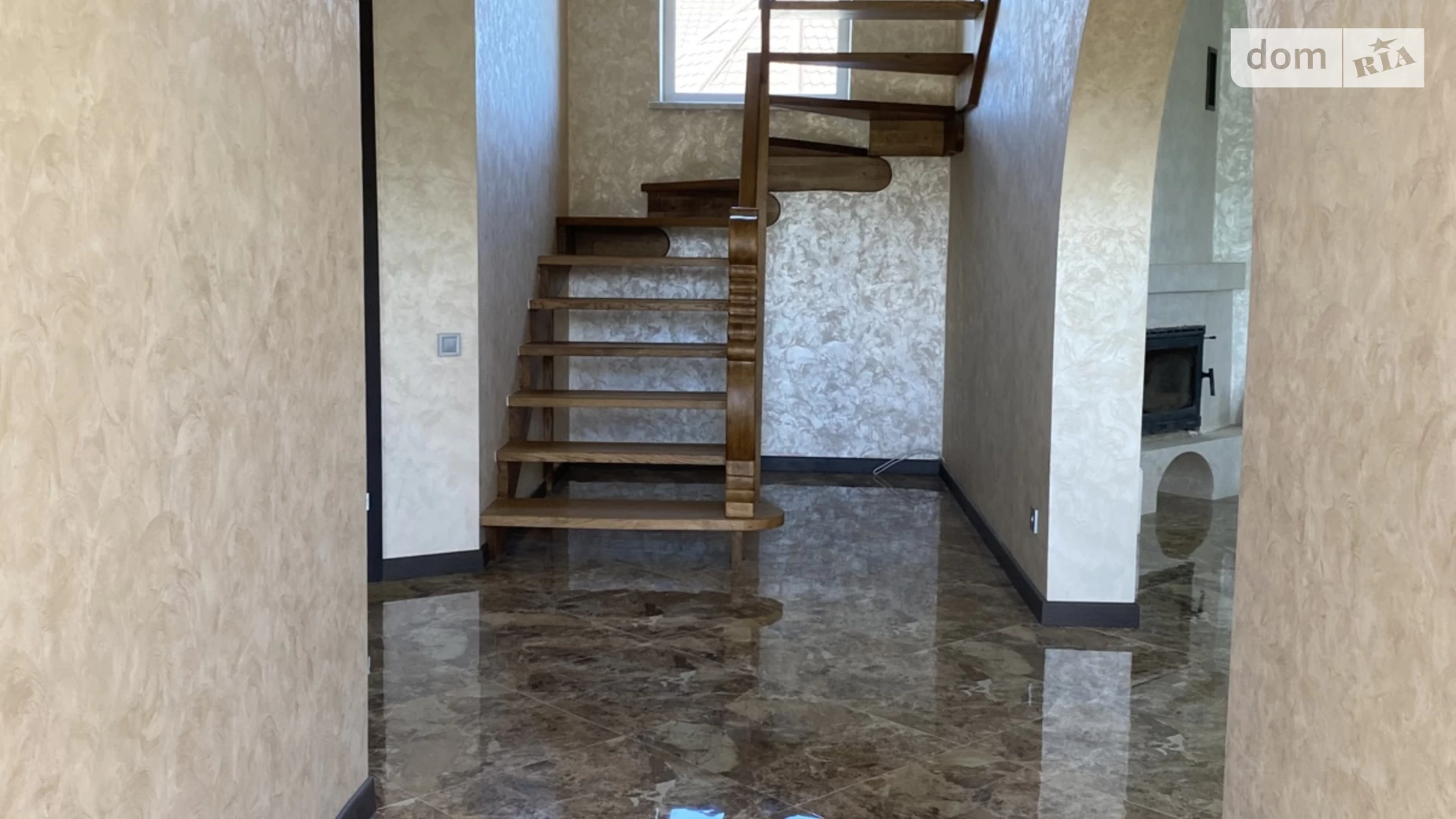 Продается дом на 2 этажа 180 кв. м с верандой, цена: 120000 $ - фото 4