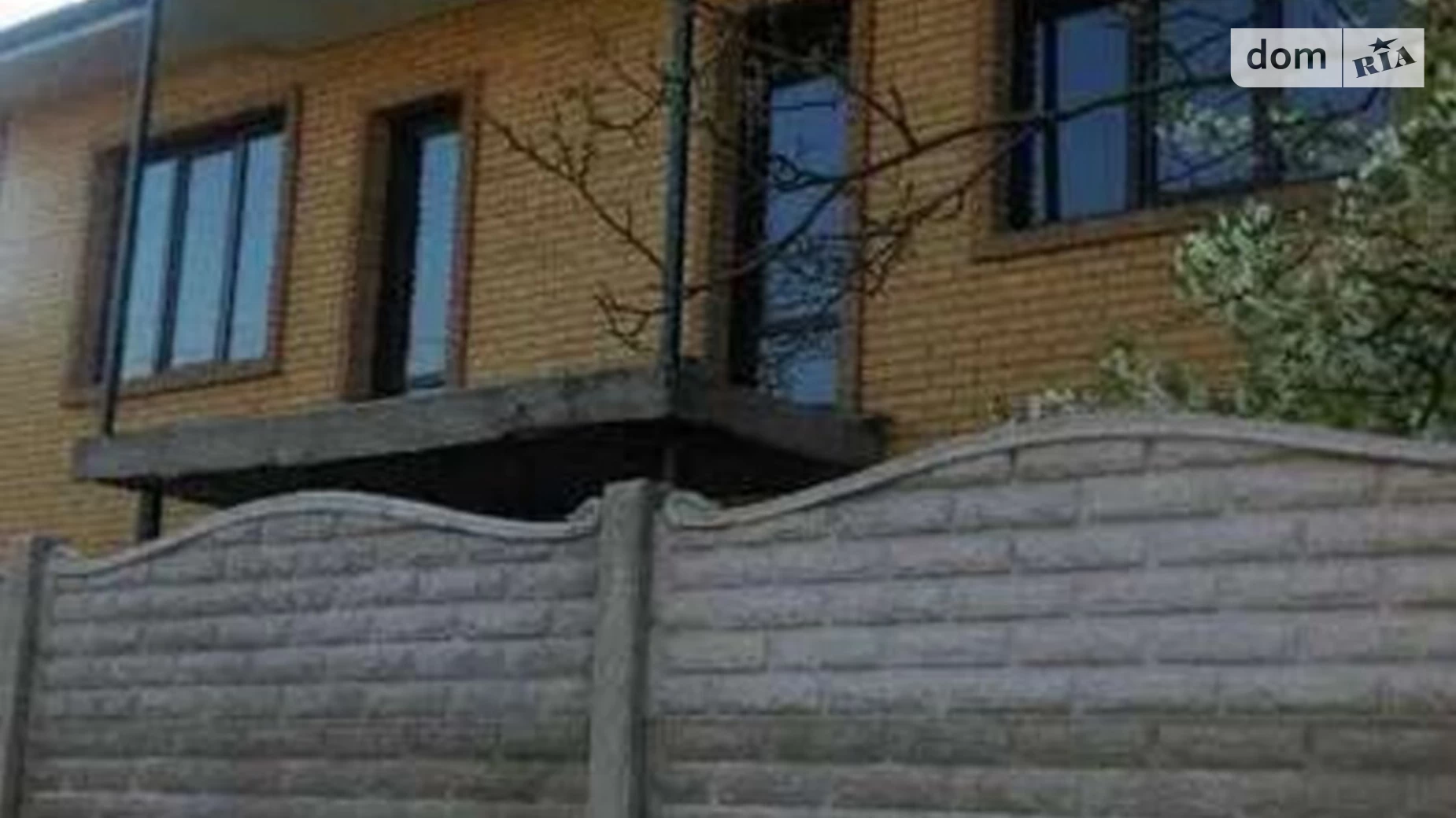 Продается дом на 2 этажа 288 кв. м с камином, цена: 250000 $ - фото 3