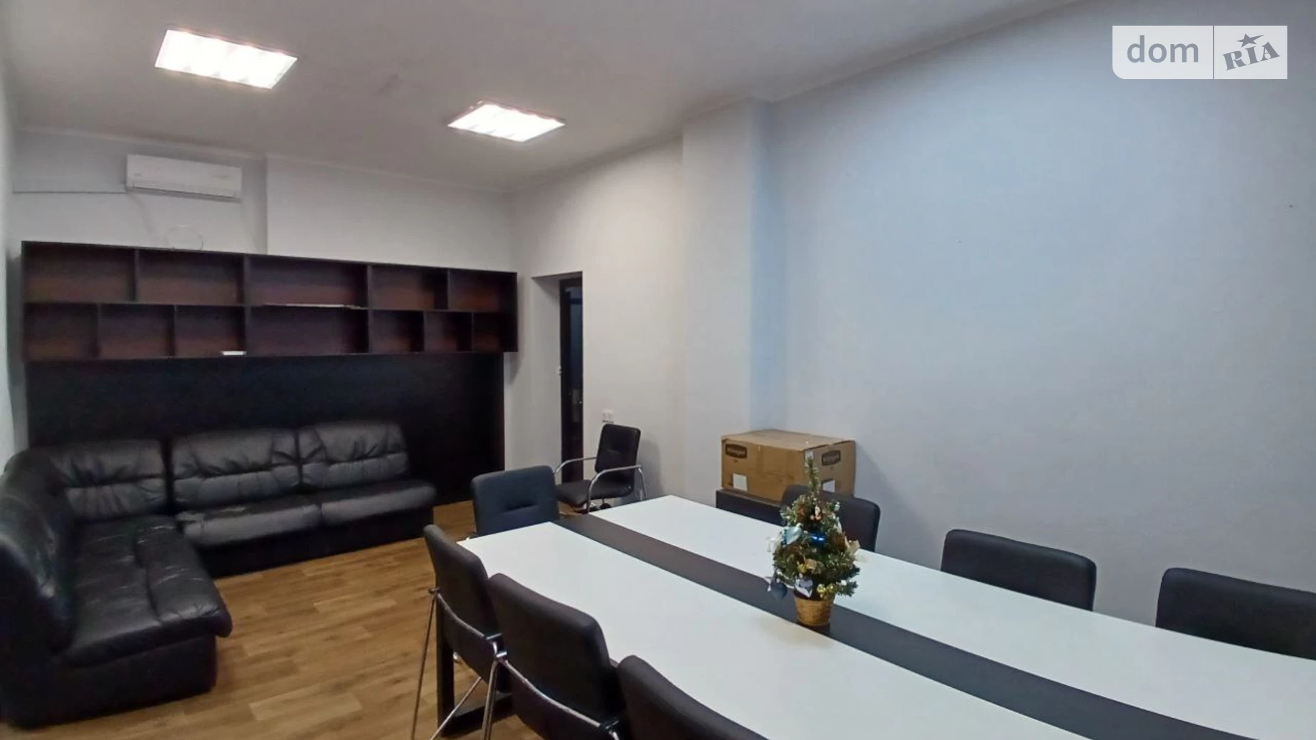 Продается офис 172 кв. м в бизнес-центре, цена: 270000 $ - фото 4