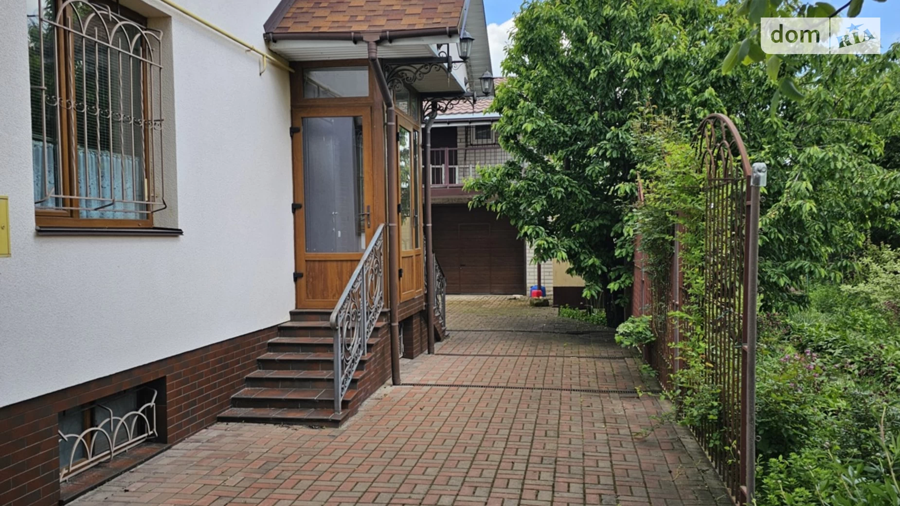 Продается дом на 3 этажа 236 кв. м с гаражом, цена: 162000 $ - фото 5