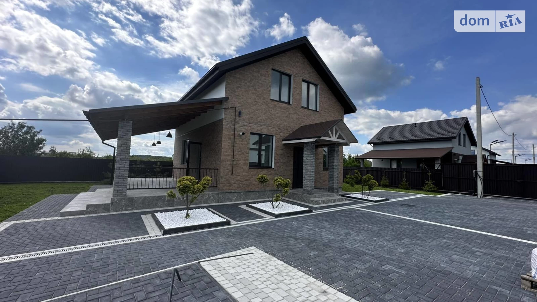 Продается дом на 2 этажа 100 кв. м с камином, цена: 125000 $ - фото 2