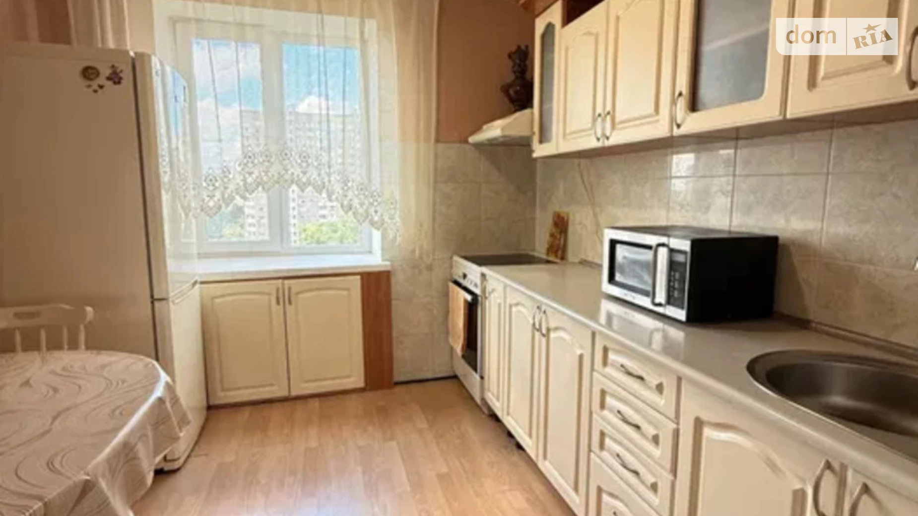 Продается 3-комнатная квартира 72.6 кв. м в Киеве, просп. Оболонский, 49 - фото 3