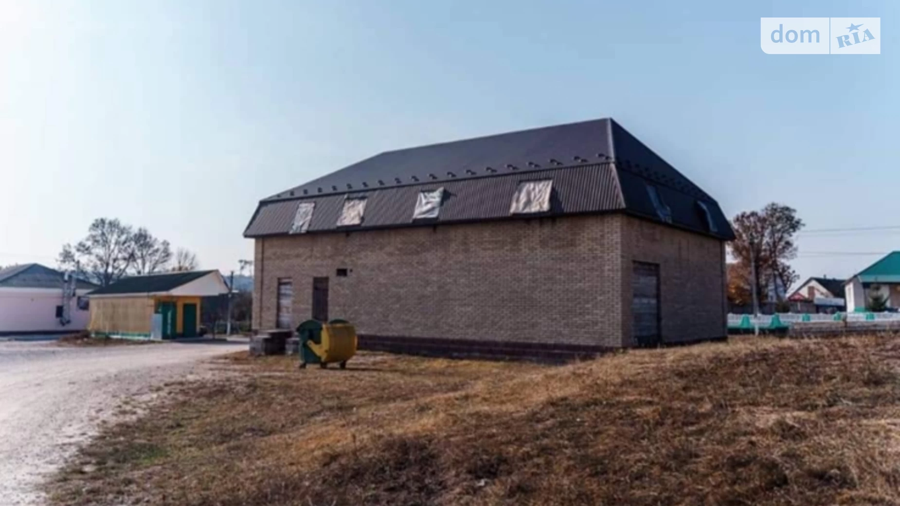 Продается дом на 2 этажа 300 кв. м с бассейном, цена: 35000 $ - фото 4