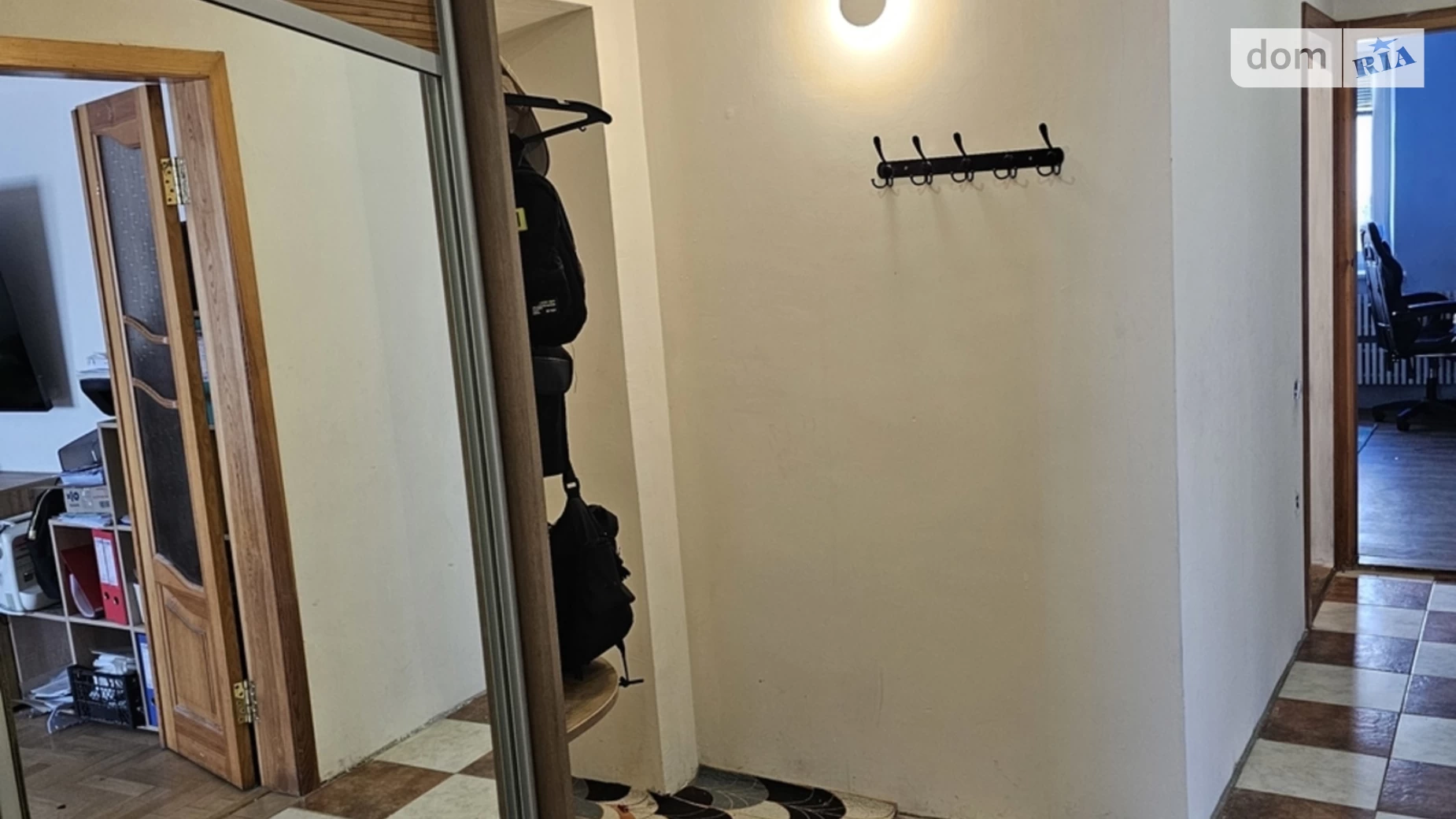 Продается 3-комнатная квартира 73.8 кв. м в Днепре, цена: 56000 $ - фото 2
