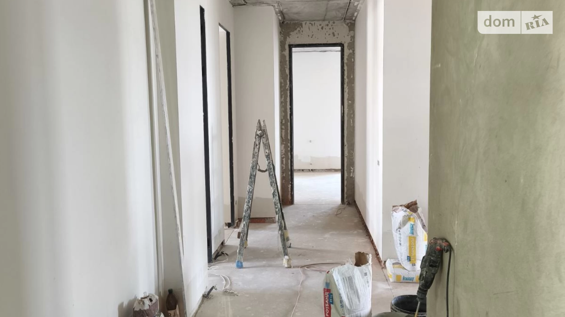 Продается 4-комнатная квартира 153 кв. м в Ужгороде, ул. Собранецкая, 150Б - фото 4