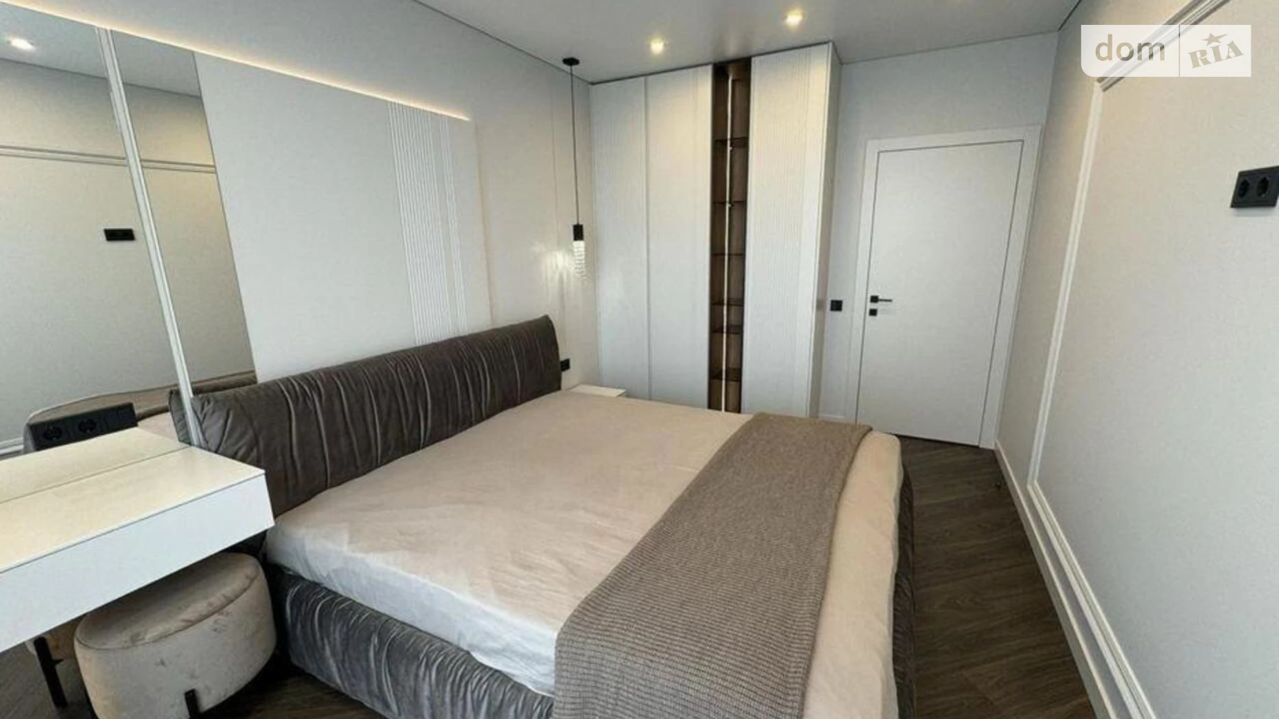 Продается 2-комнатная квартира 63 кв. м в Киеве, наб. Днепровская, 20А - фото 3