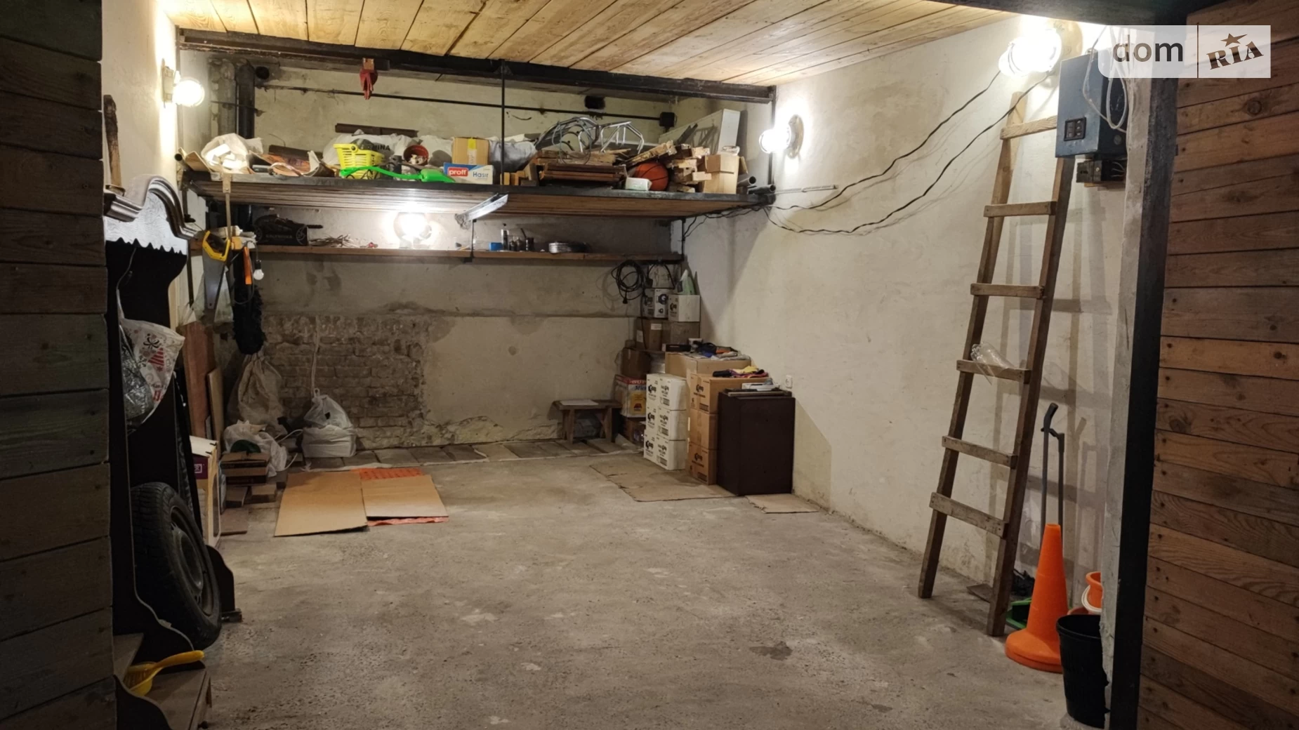 Продається окремий гараж під легкове авто на 22 кв. м, цена: 30000 $ - фото 2
