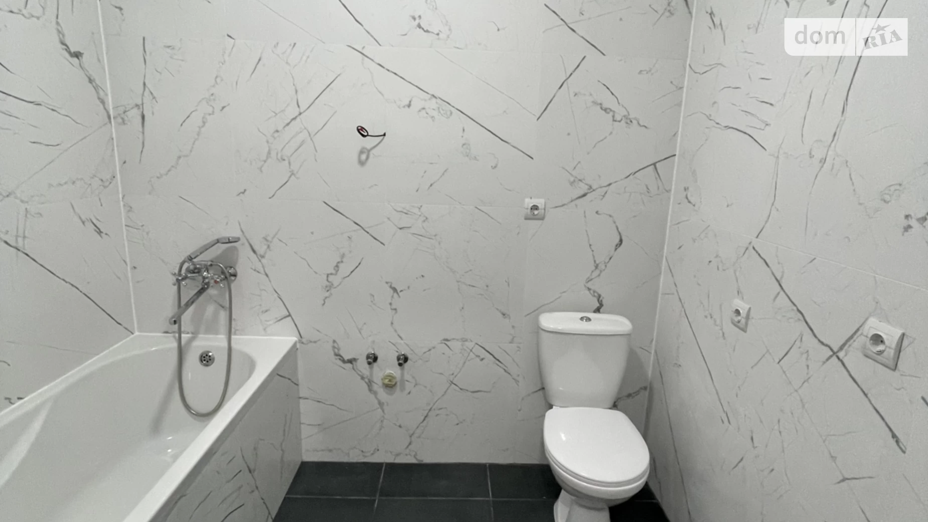 Продается 1-комнатная квартира 47 кв. м в Хмельницком, цена: 53500 $ - фото 3