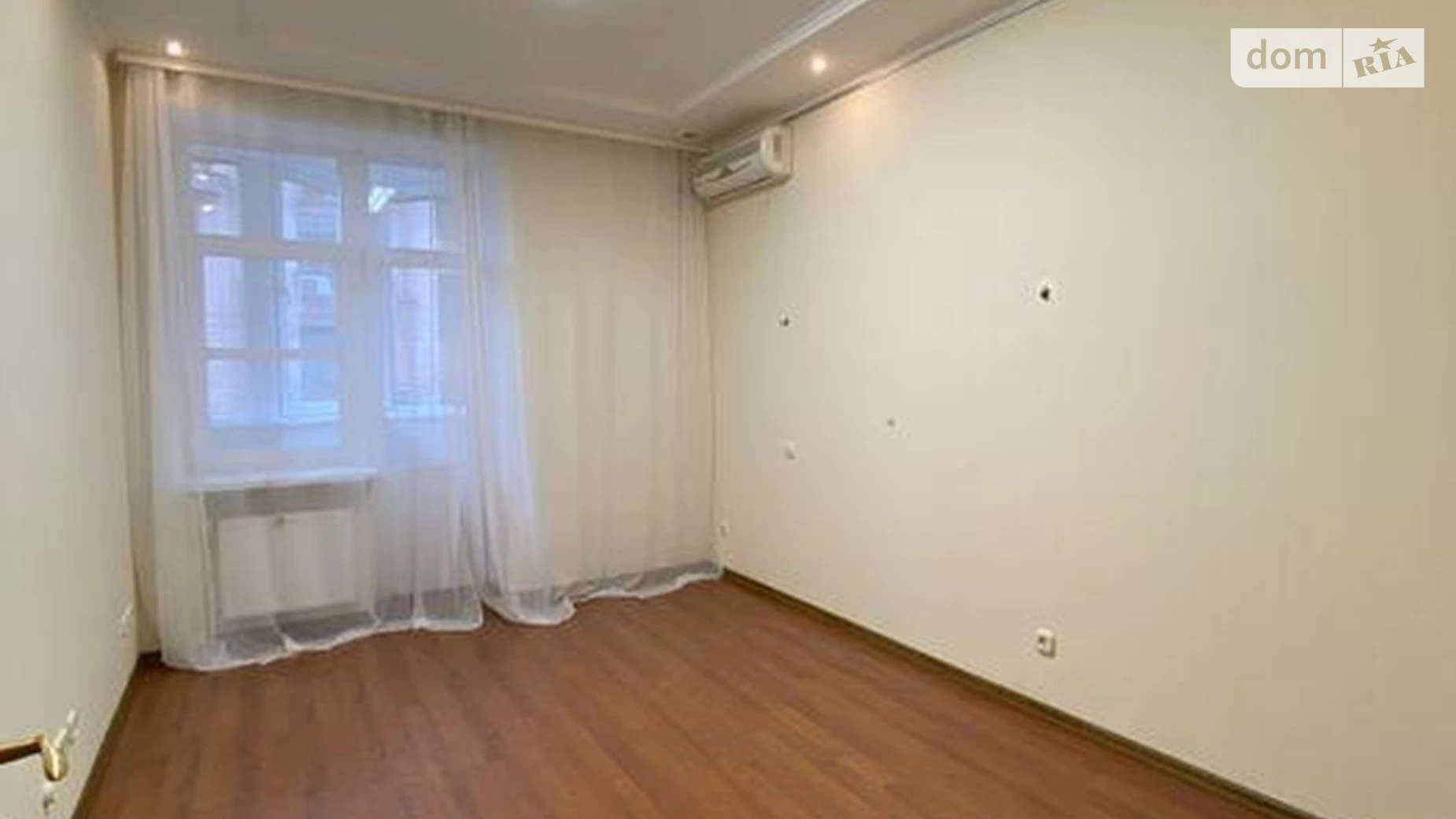 Сдается в аренду офис 100 кв. м в бизнес-центре, цена: 1600 $ - фото 5