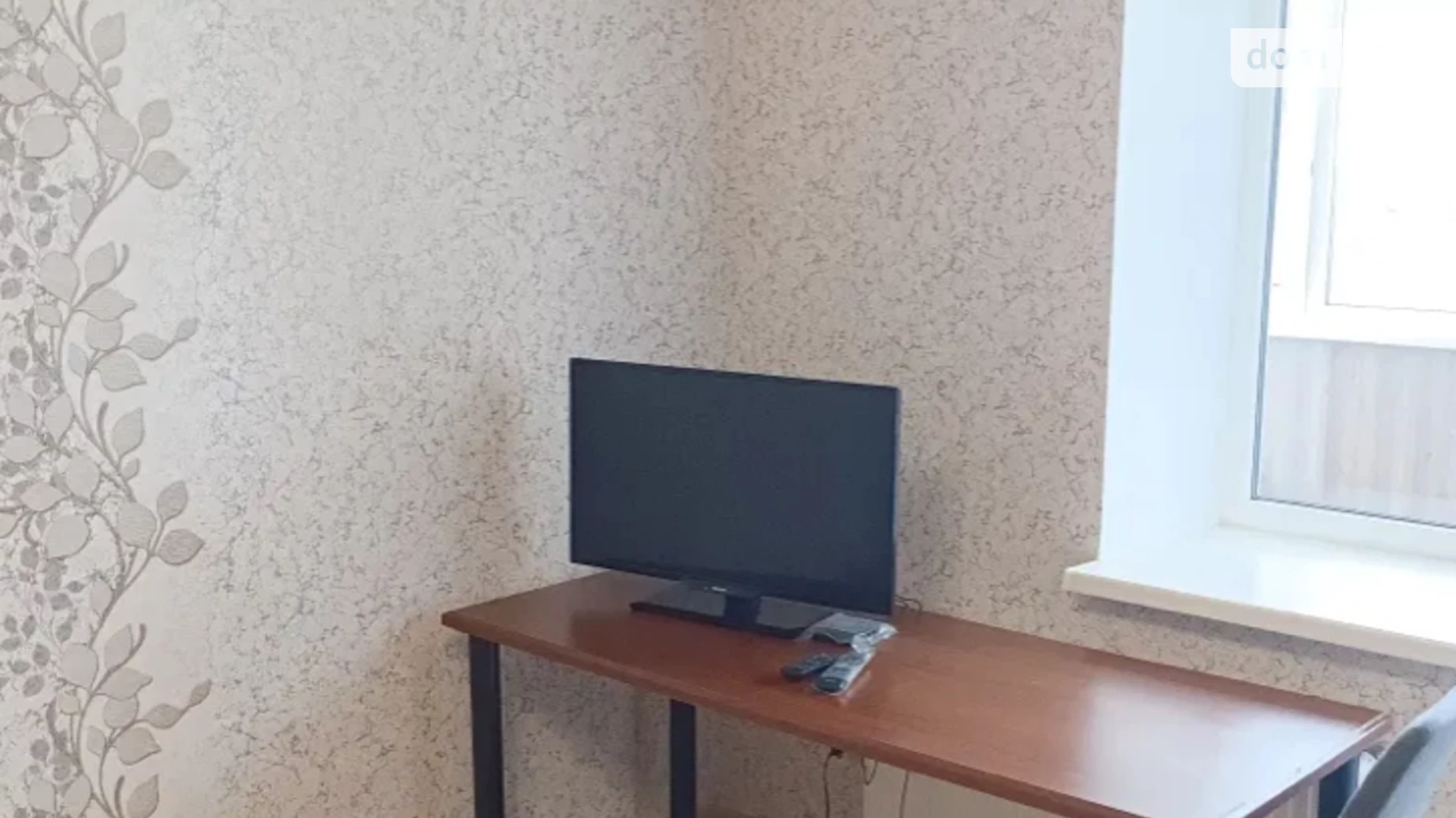 Сдается в аренду 1-комнатная квартира 46 кв. м в Ровно, ул. Выговского Гетьмана, 49 - фото 2