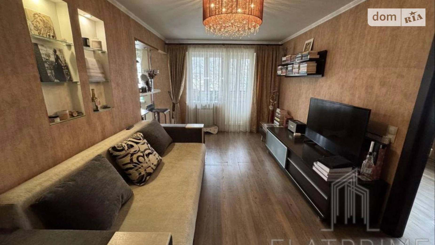 Продается 2-комнатная квартира 43.8 кв. м в Киеве, ул. Набережно-Крещатицкая, 35А - фото 2