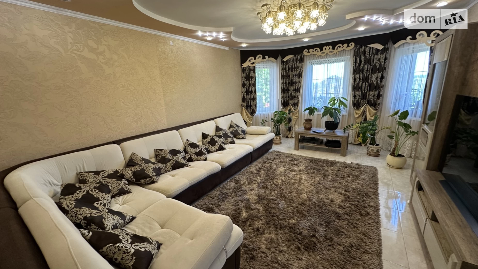 Продается дом на 2 этажа 175.5 кв. м с гаражом, цена: 228000 $ - фото 3