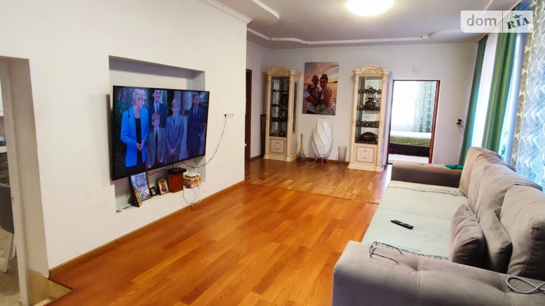 Продается дом на 2 этажа 99.2 кв. м с садом, цена: 115000 $ - фото 2