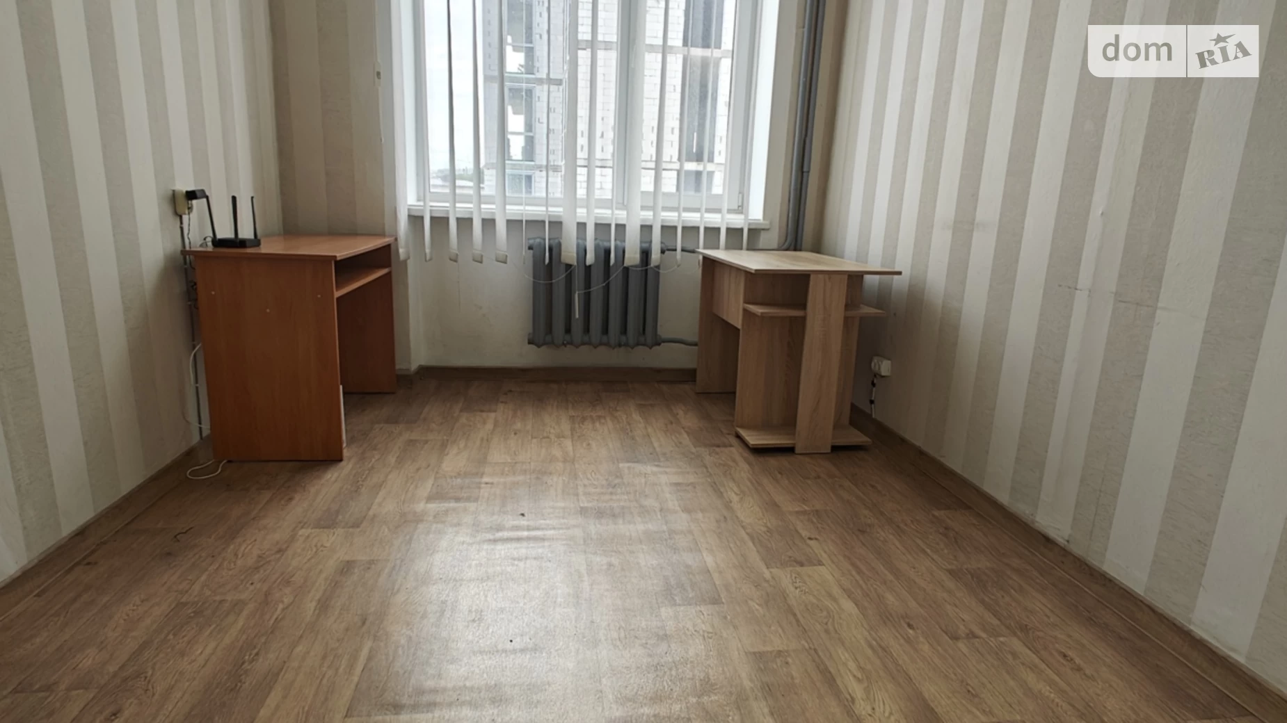 Здається в оренду офіс 10 кв. м в бізнес-центрі, цена: 2500 грн - фото 2