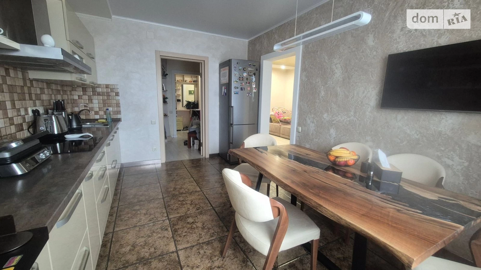 Продается 3-комнатная квартира 76 кв. м в Киеве, цена: 125000 $ - фото 2