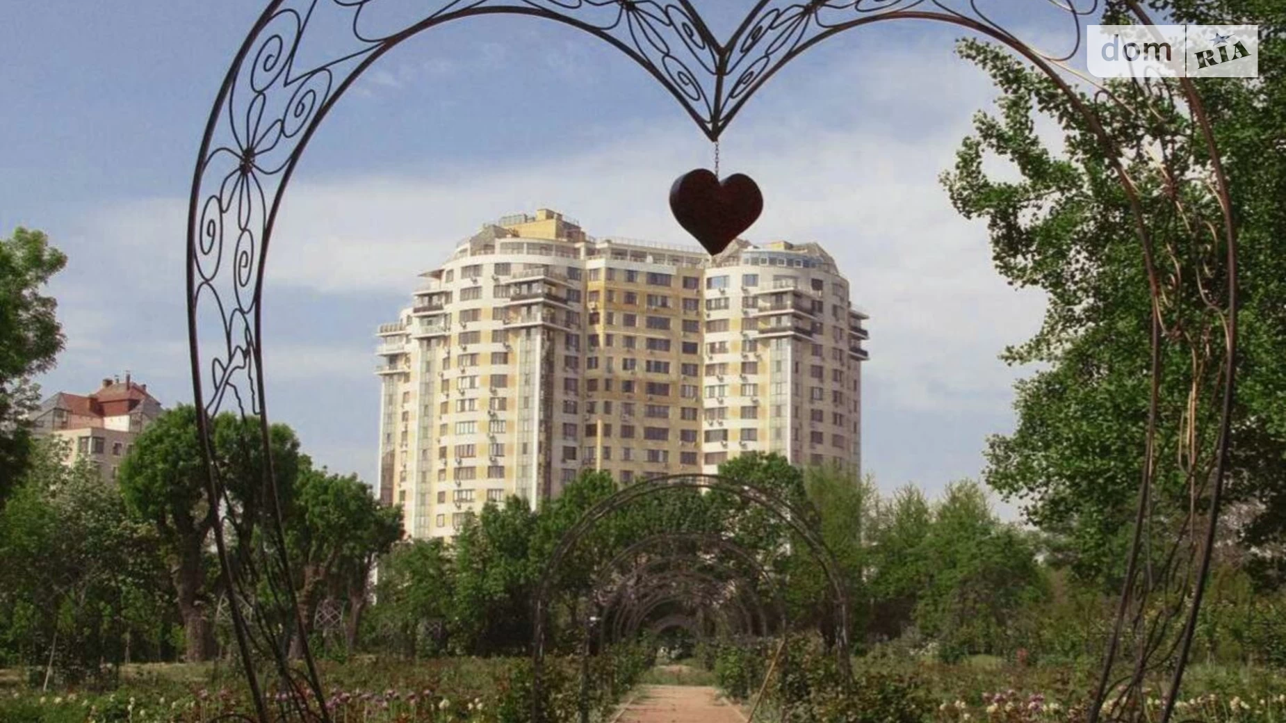 Продается 2-комнатная квартира 116 кв. м в Одессе, просп. Шевченко, 33Б - фото 2