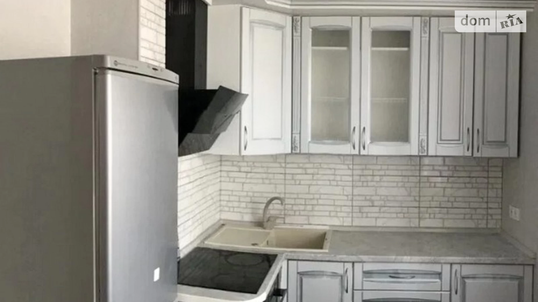 Сдается в аренду 1-комнатная квартира 37 кв. м в Одессе, мас. Радужный - фото 2