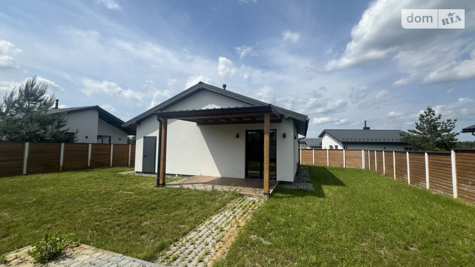 Продается одноэтажный дом 62 кв. м с верандой, цена: 120000 $ - фото 3