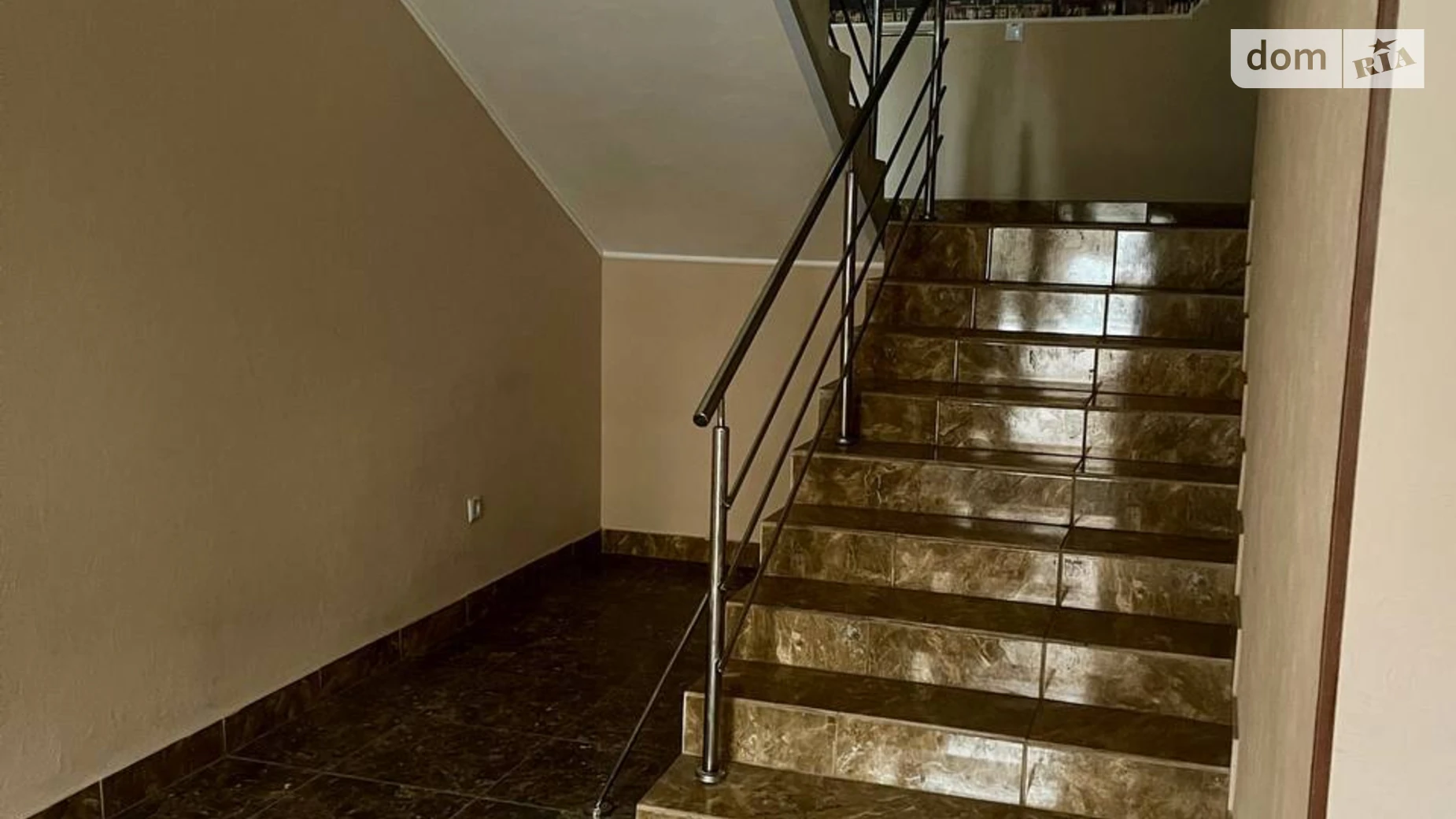 Продается 4-комнатная квартира 118 кв. м в Виннице, ул. Антонова Олега - фото 3