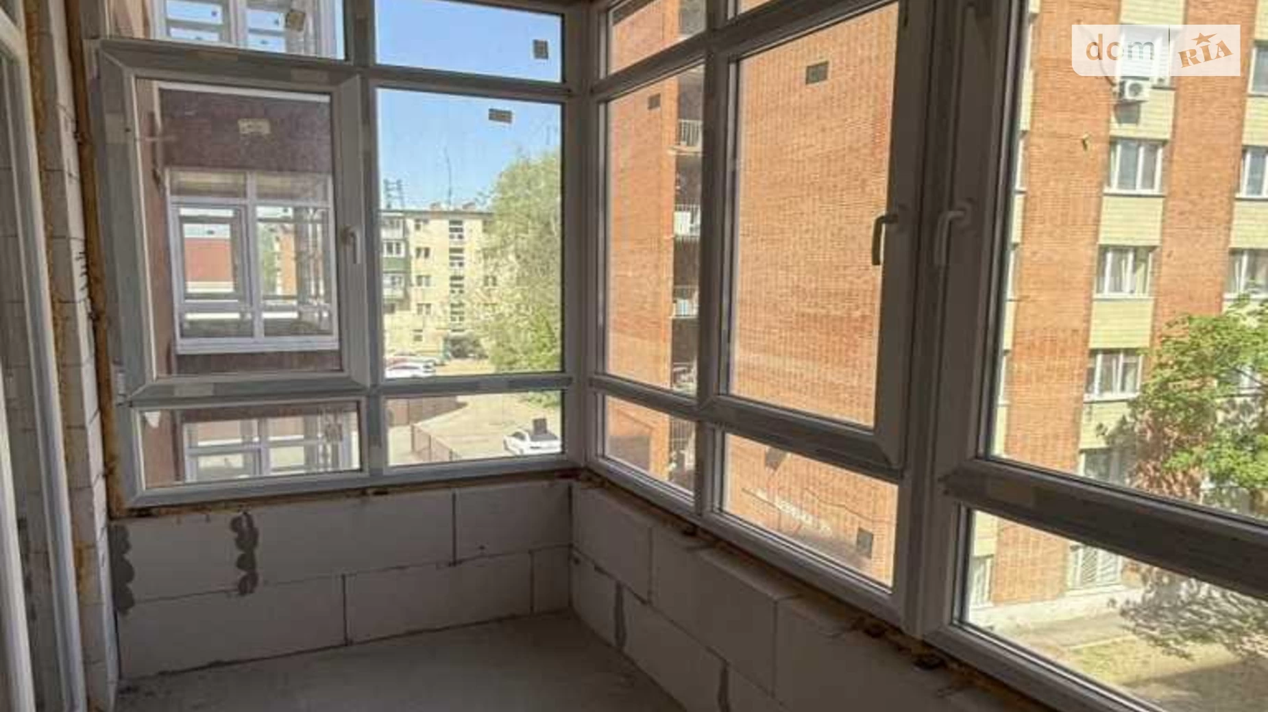 Продается 1-комнатная квартира 53.7 кв. м в Полтаве, цена: 70000 $ - фото 2