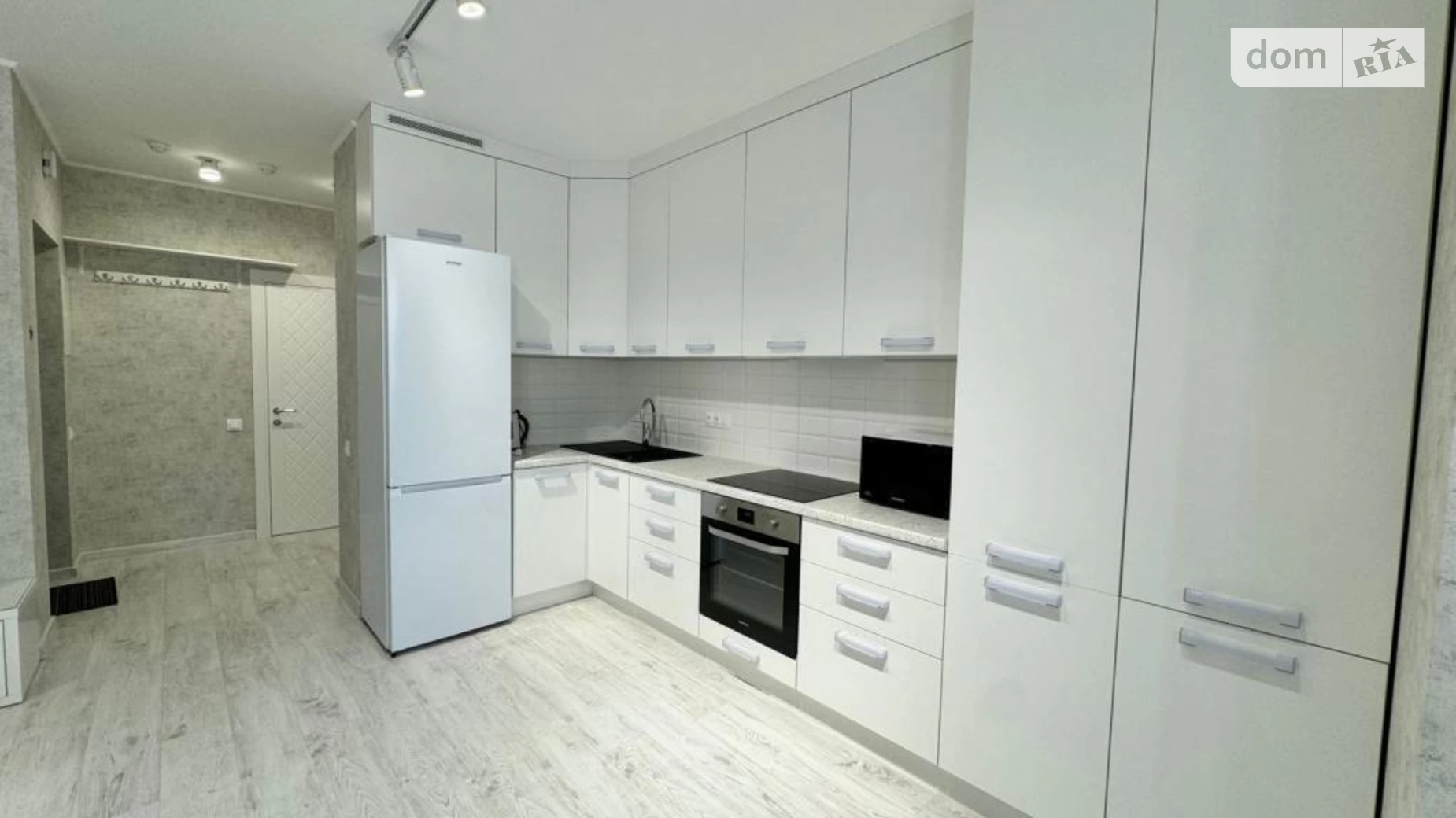 Продается 1-комнатная квартира 36 кв. м в Киеве, наб. Днепровская, 18Б - фото 2