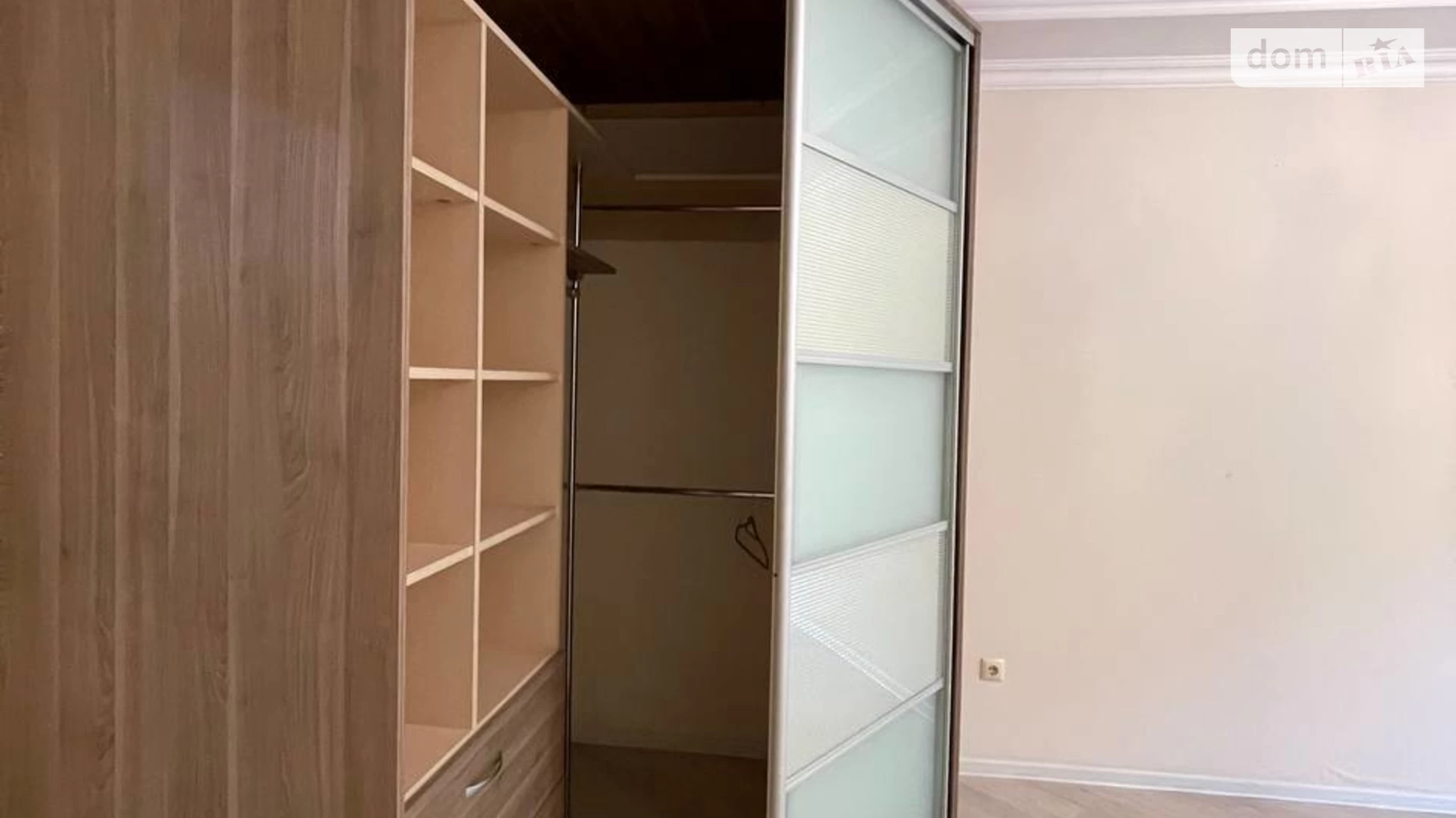 Продається 1-кімнатна квартира 59 кв. м у Одесі, вул. Євгена Чикаленка(Академіка Вільямса), 59И - фото 2