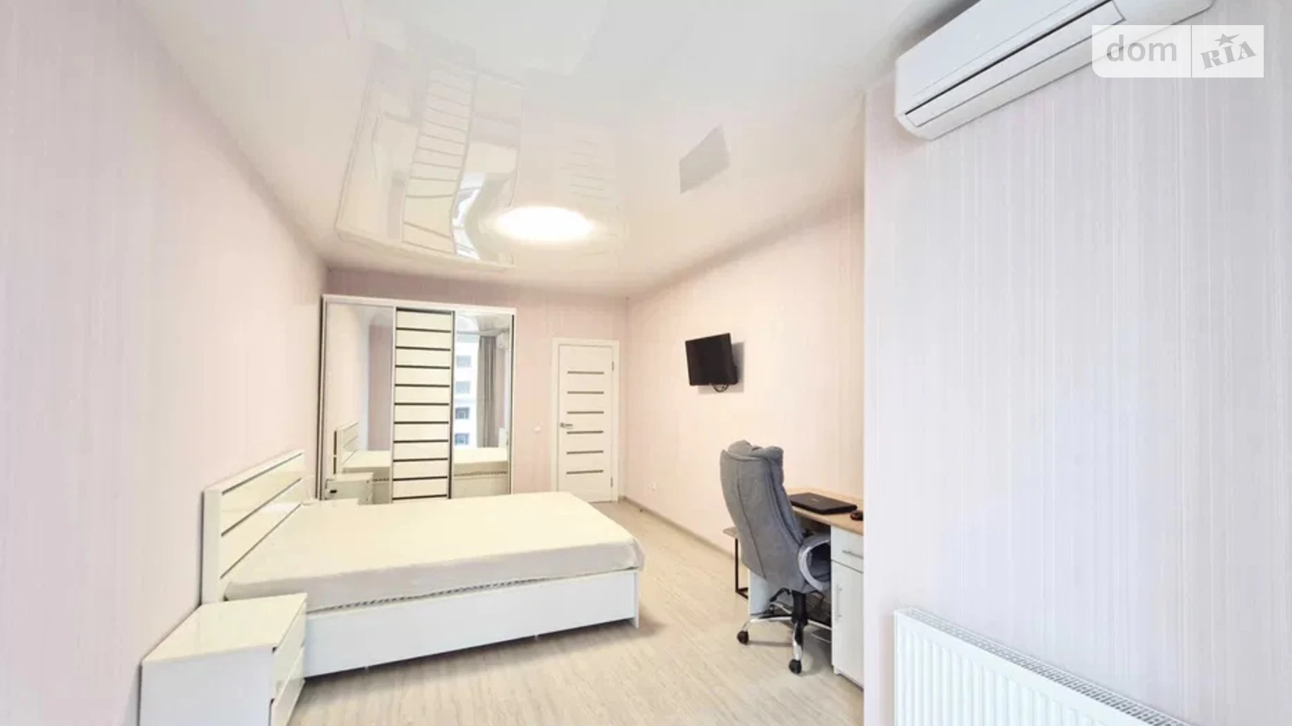 Продається 1-кімнатна квартира 51 кв. м у Києві, вул. Драгоманова, 2А - фото 4