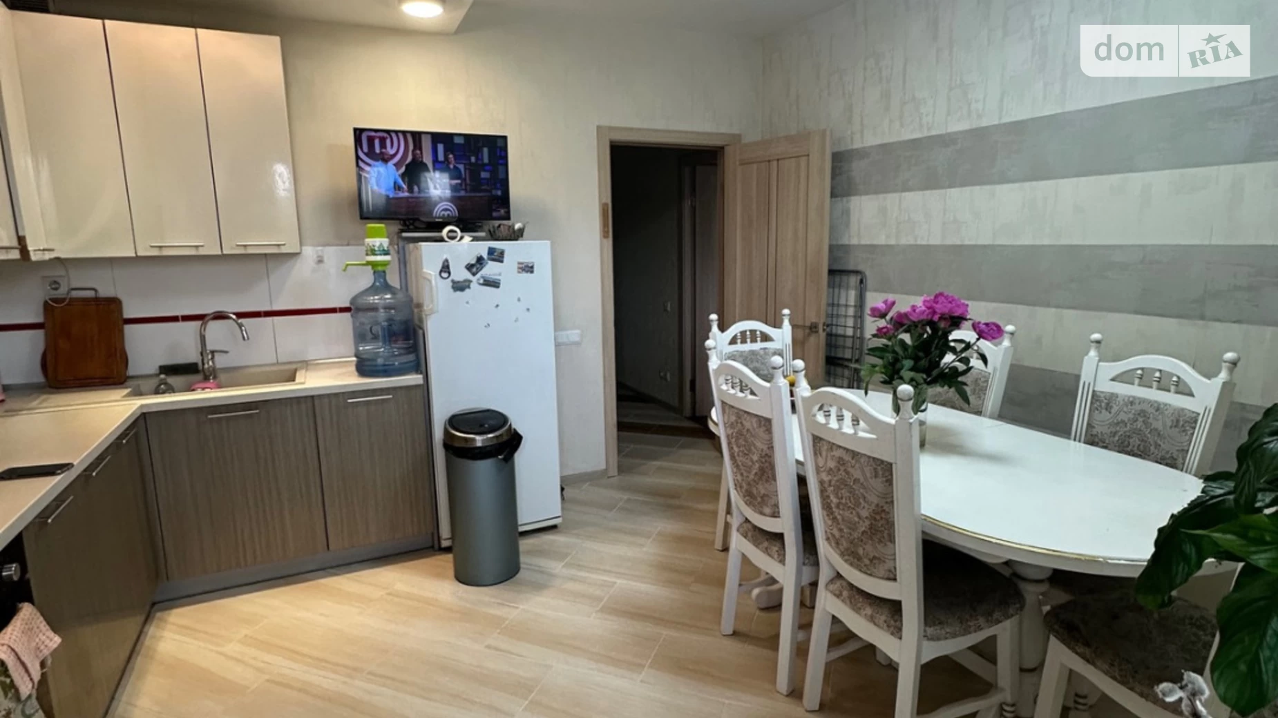 Продается 2-комнатная квартира 74.9 кв. м в Борисполе, ул. Шевченка, 165А - фото 2