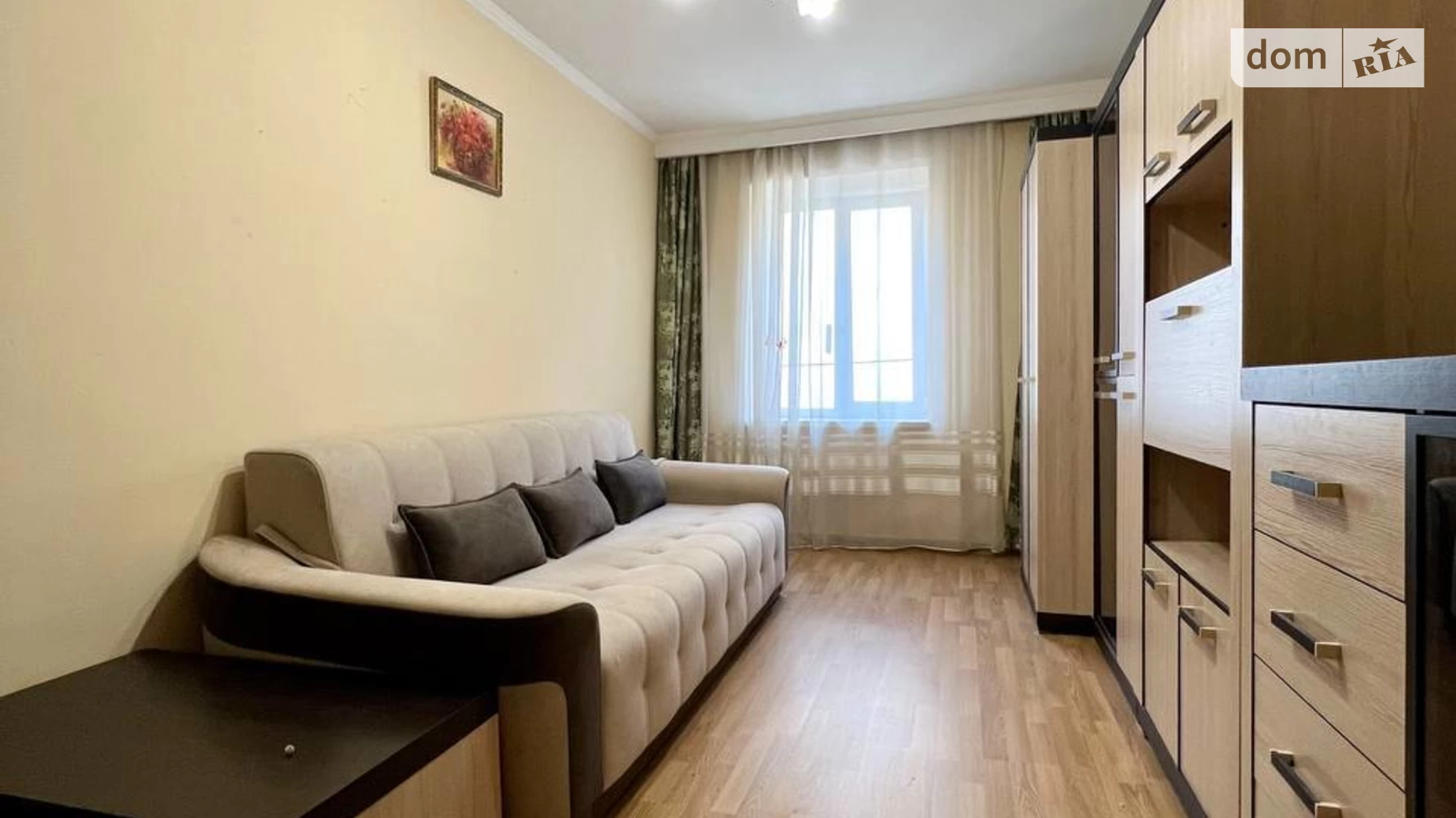 Продается 2-комнатная квартира 56.2 кв. м в Львове, ул. Князя Романа - фото 2