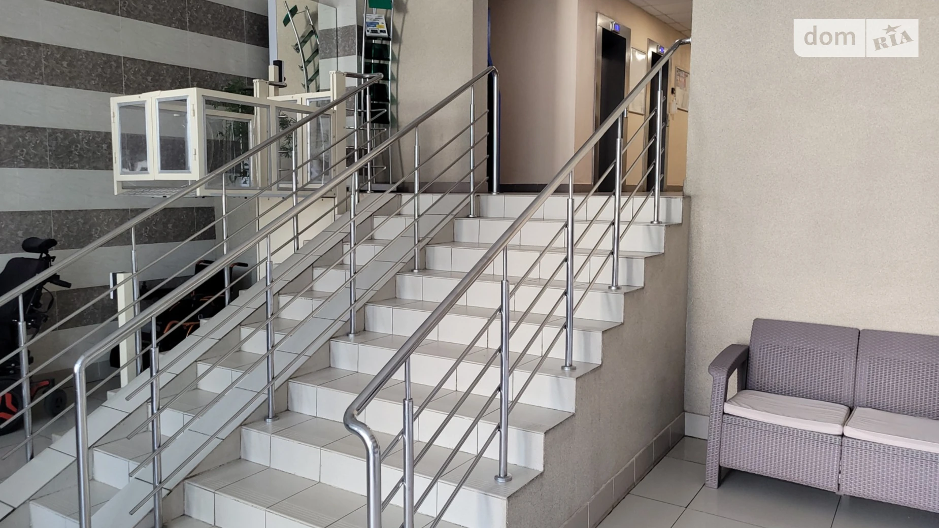 Здається в оренду 1-кімнатна квартира 53 кв. м у Києві, вул. Бакинська, 37Д - фото 2