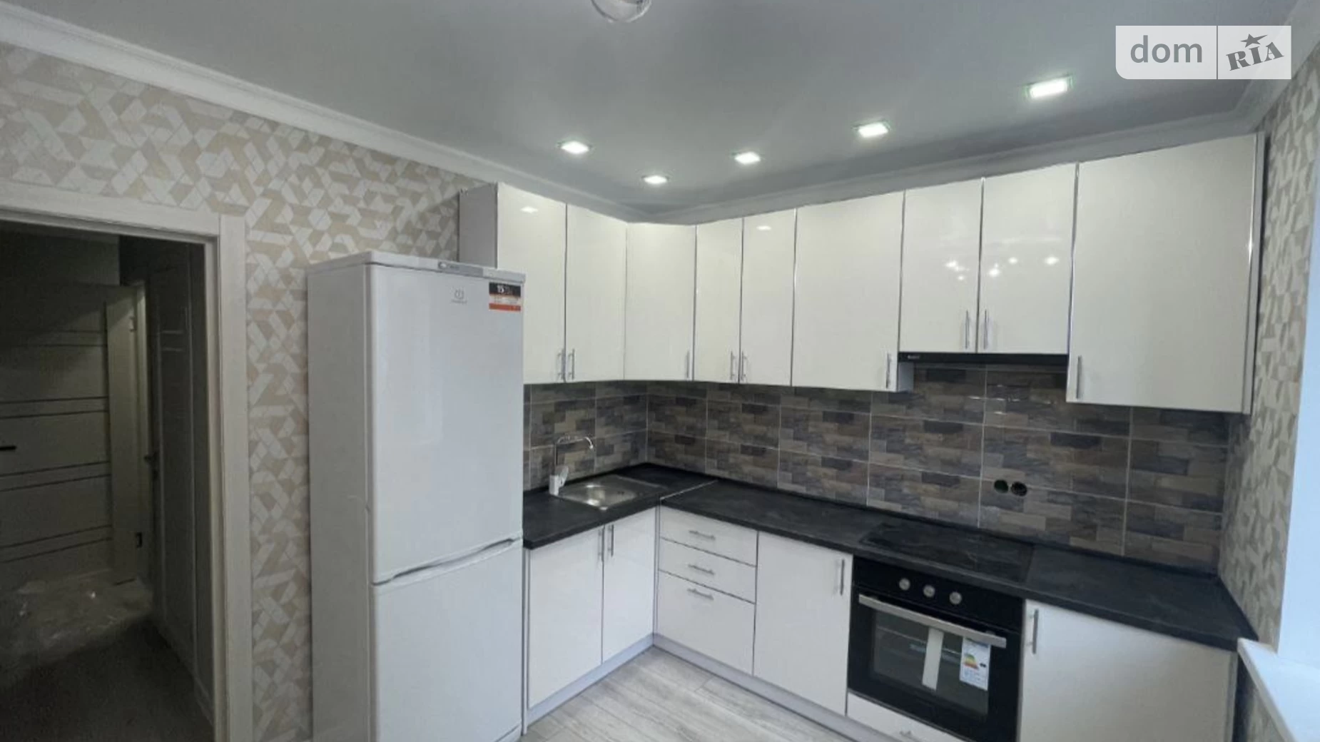 Продается 3-комнатная квартира 80 кв. м в Харькове, ул. Мира, 53 - фото 2