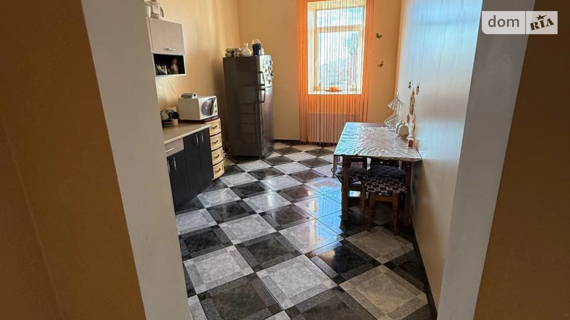 Продається 3-кімнатна квартира 116.1 кв. м у Хотині, вул. Свято-Покровська, 136 - фото 5