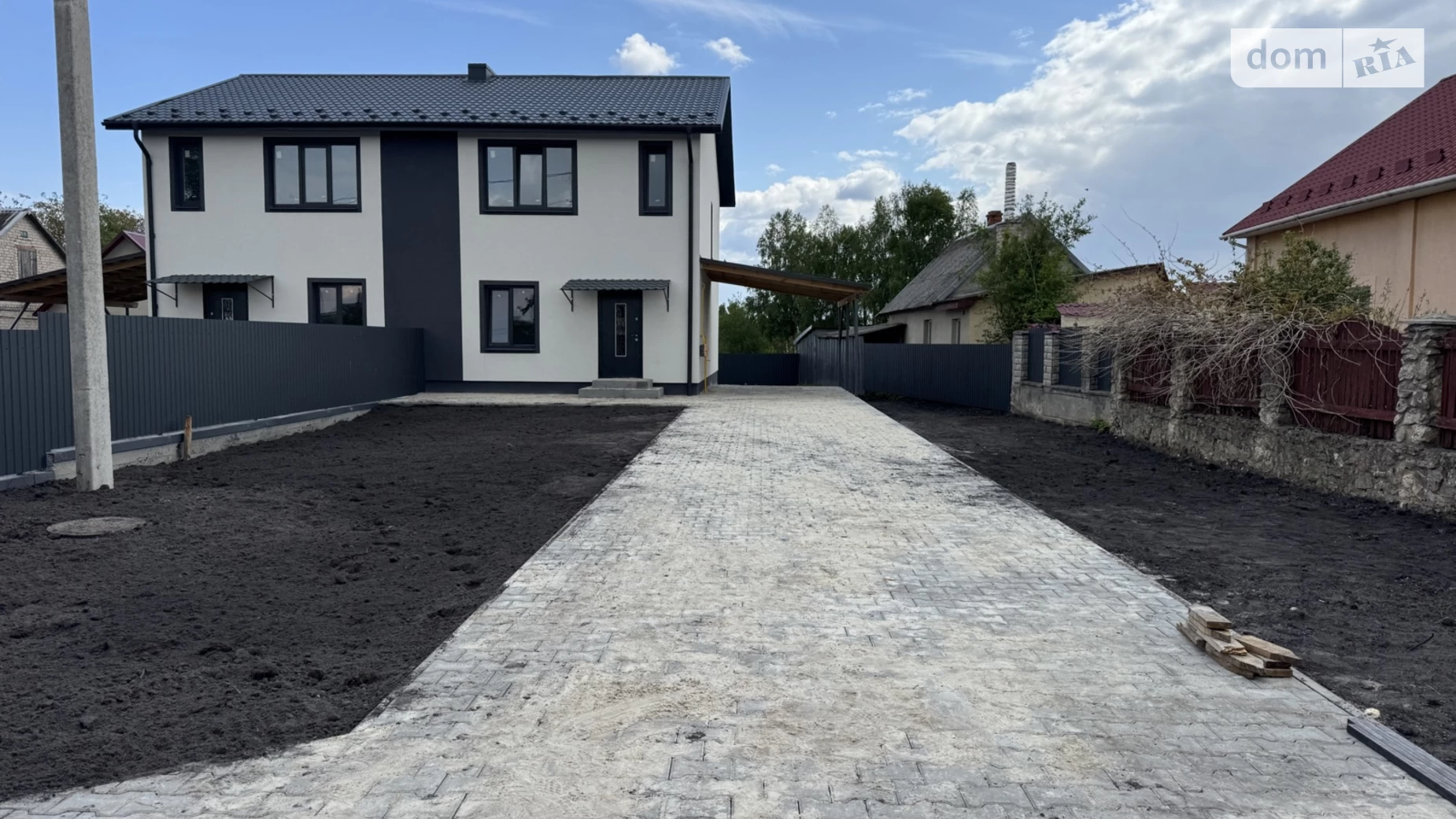 Продается дом на 2 этажа 114 кв. м с мансардой, цена: 55000 $ - фото 2