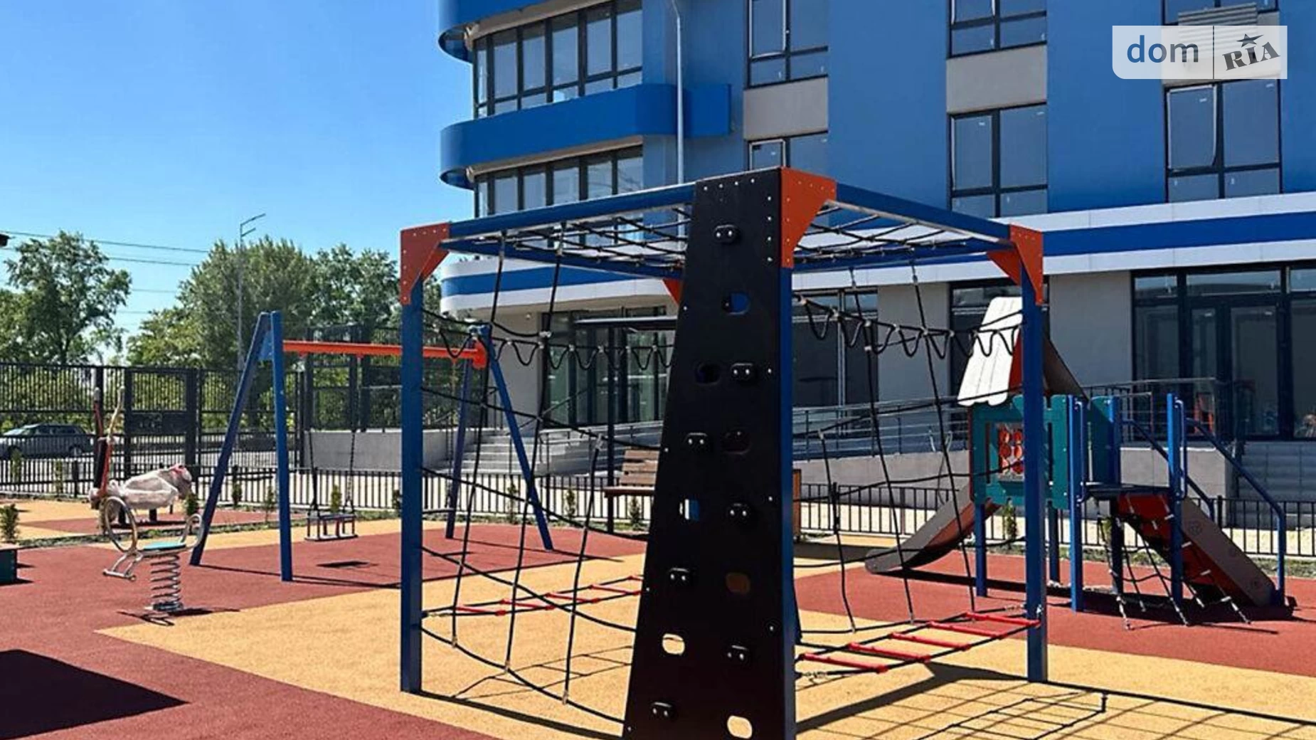 Продается 1-комнатная квартира 31 кв. м в Киеве, наб. Днепровская - фото 2